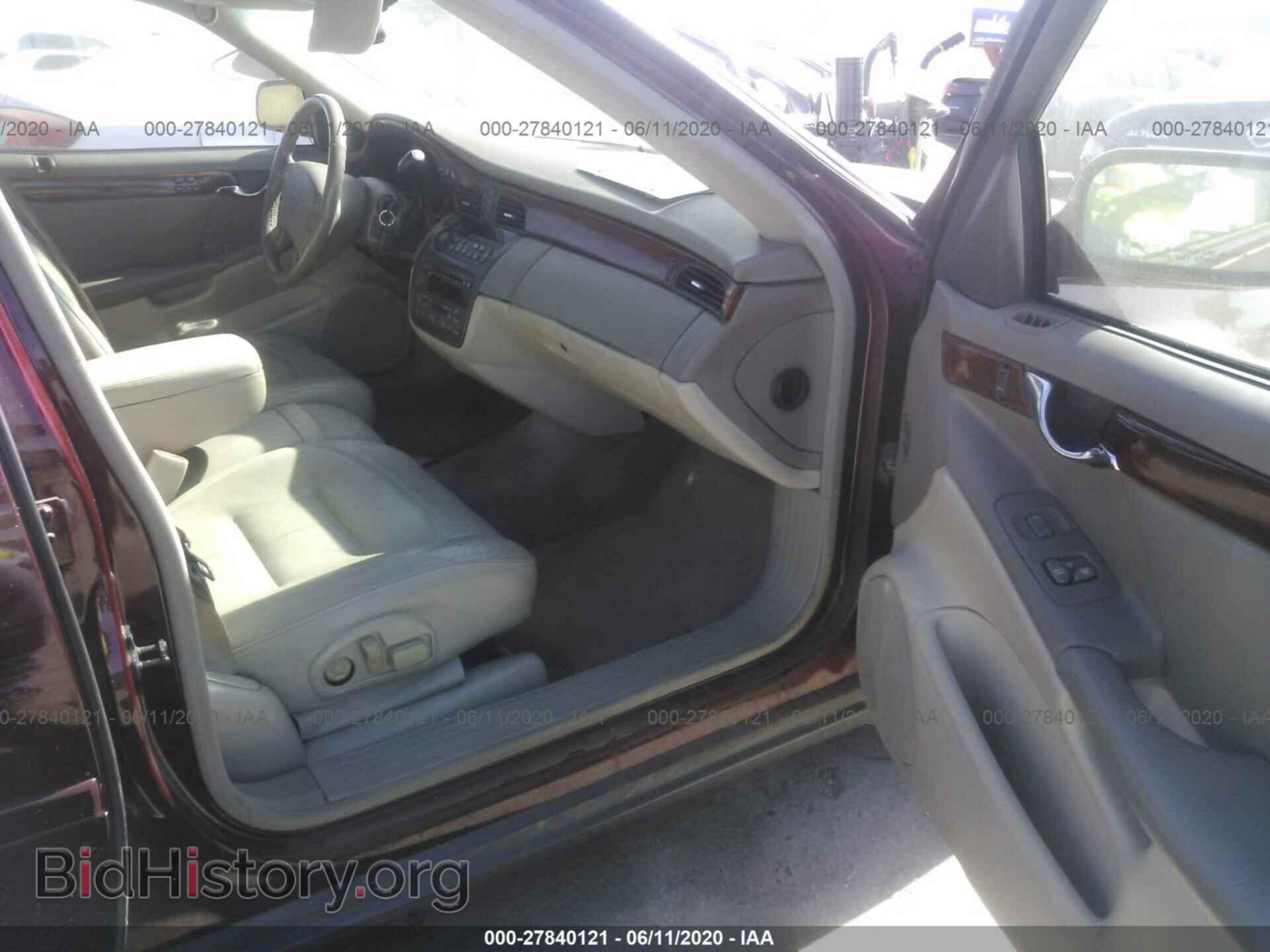 2001 CADILLAC DEVILLE - VIN: 1G6KD54Y61U201828 - Photo 5