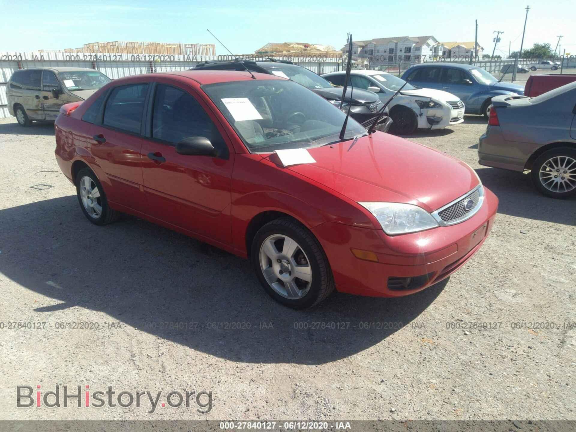 Photo 1FAHP34N57W346922 - FORD FOCUS 2007