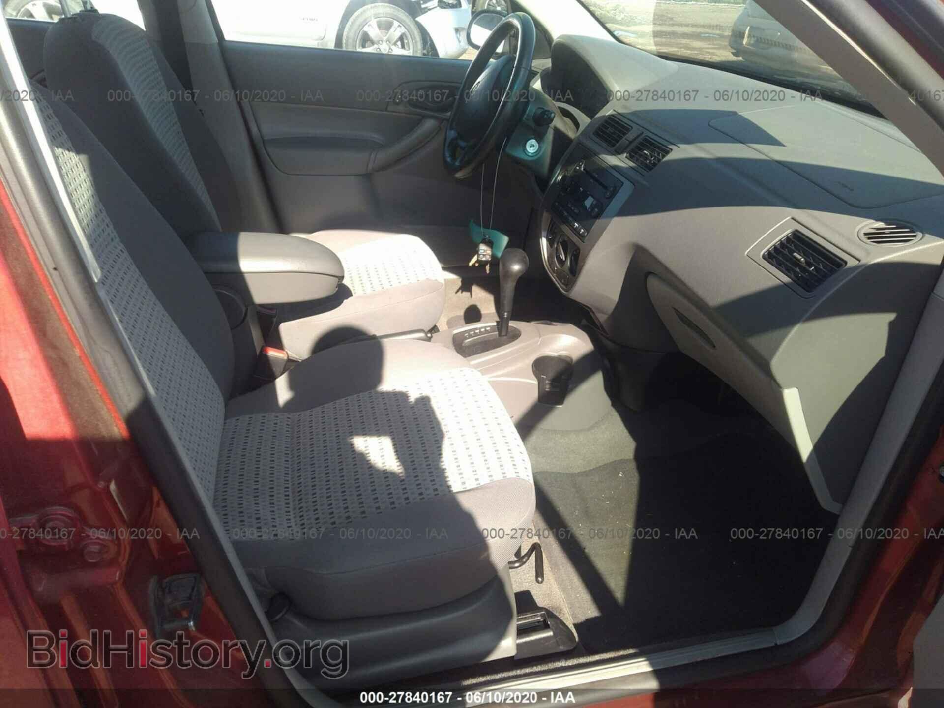 2005 FORD FOCUS - VIN: 1FAFP36N75W315415 - Фото 5