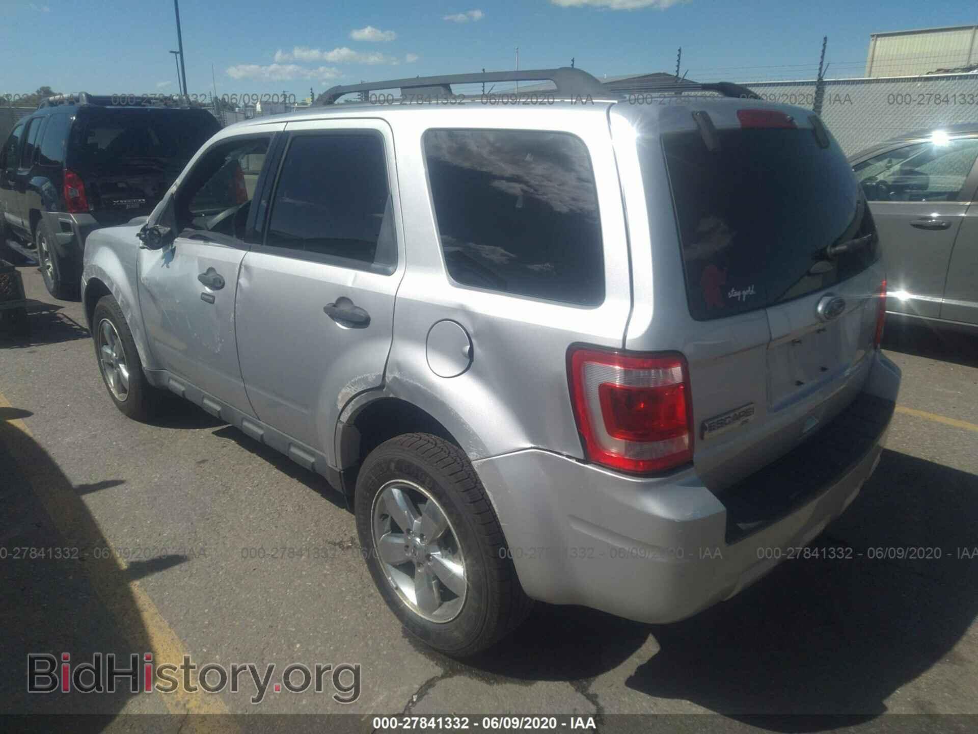 2011 FORD ESCAPE - VIN: 1FMCU9DG4BKC37817 - Фото 3