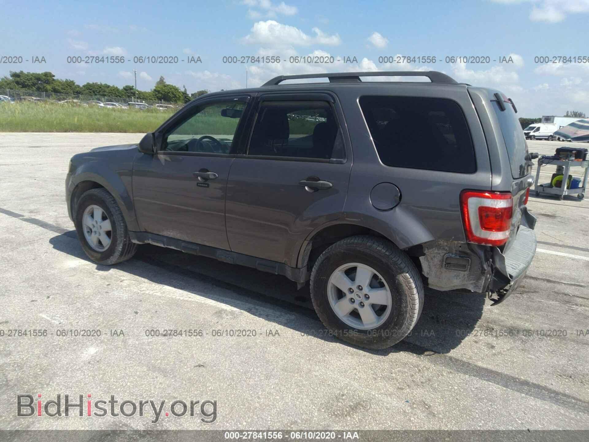 2011 FORD ESCAPE - VIN: 1FMCU9DG8BKB58134 - Фото 3