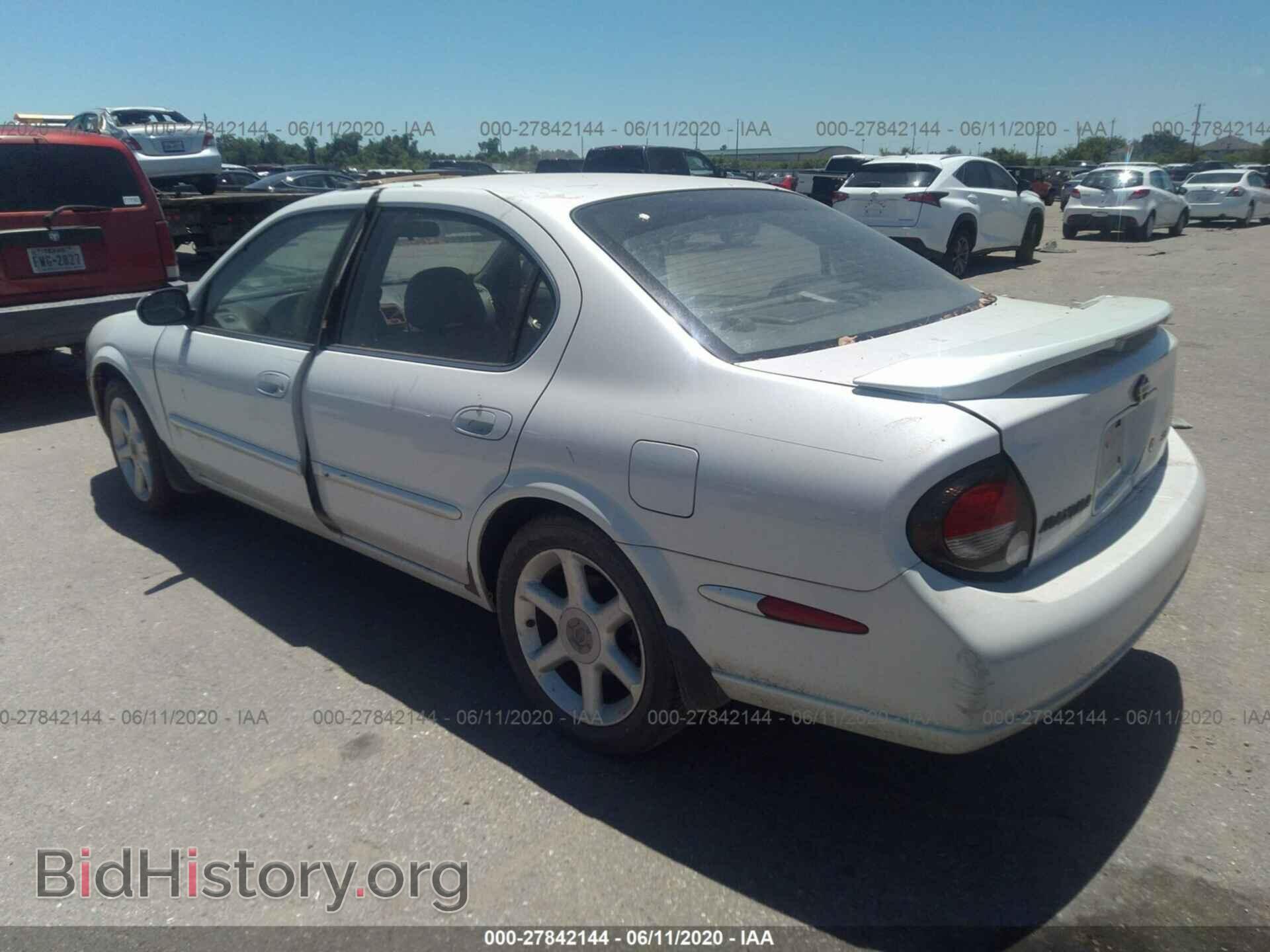 2000 NISSAN MAXIMA - VIN: JN1CA31D6YT525932 - Фото 3