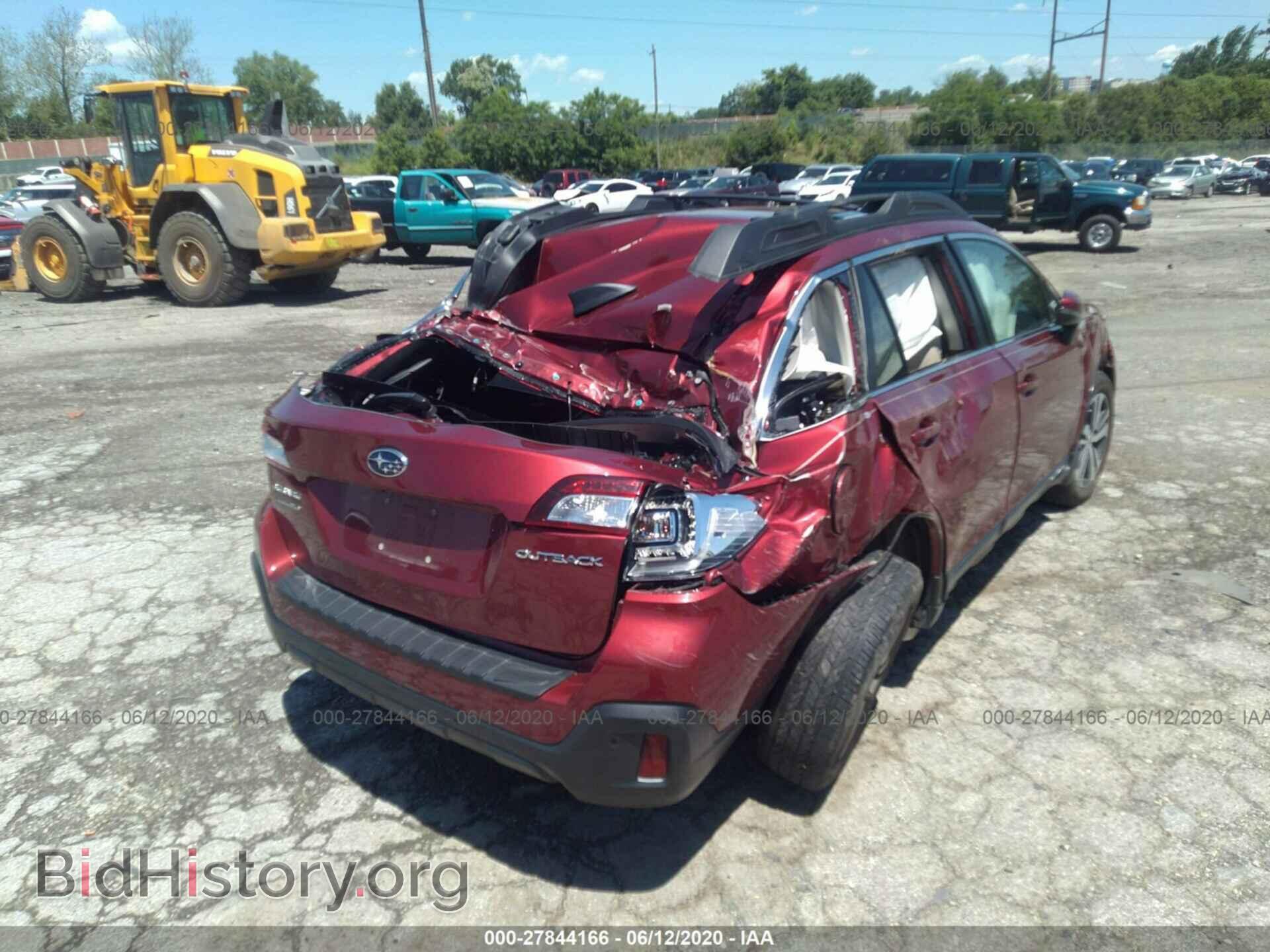 2018 SUBARU OUTBACK - VIN: 4S4BSANC2J3237077 - Фото 4
