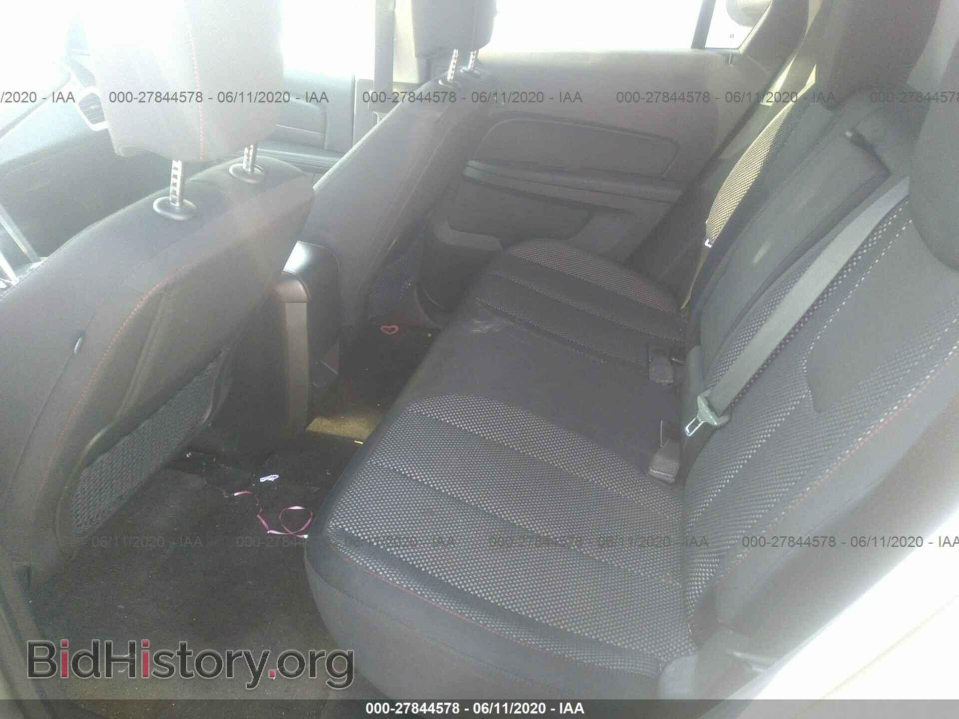 2011 GMC TERRAIN - VIN: 2CTFLTE51B6303052 - Photo 8