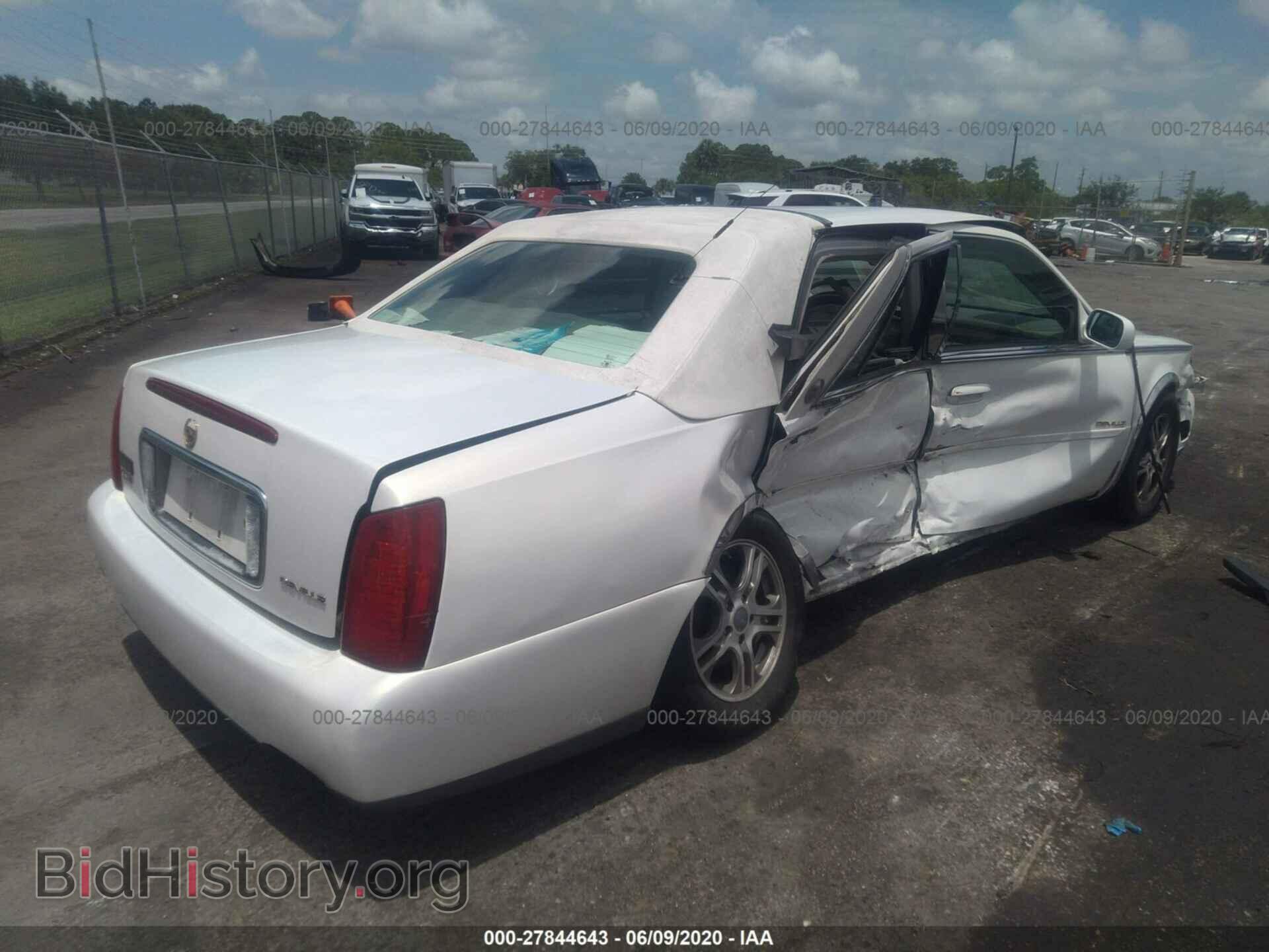 2004 CADILLAC DEVILLE - VIN: 1G6KD54Y94U192255 - Photo 4