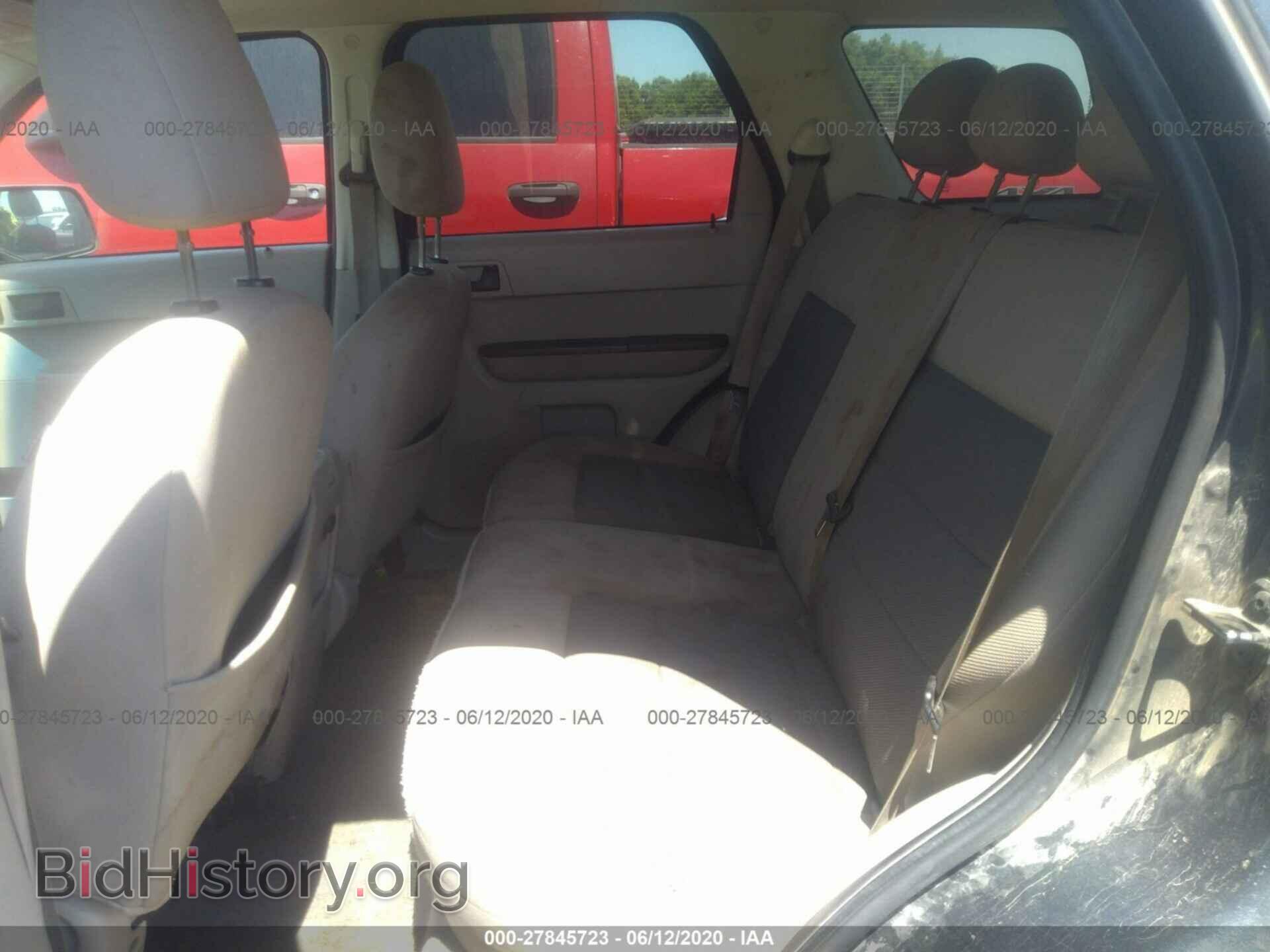 2008 FORD ESCAPE - VIN: 1FMCU03168KC44687 - Фото 8