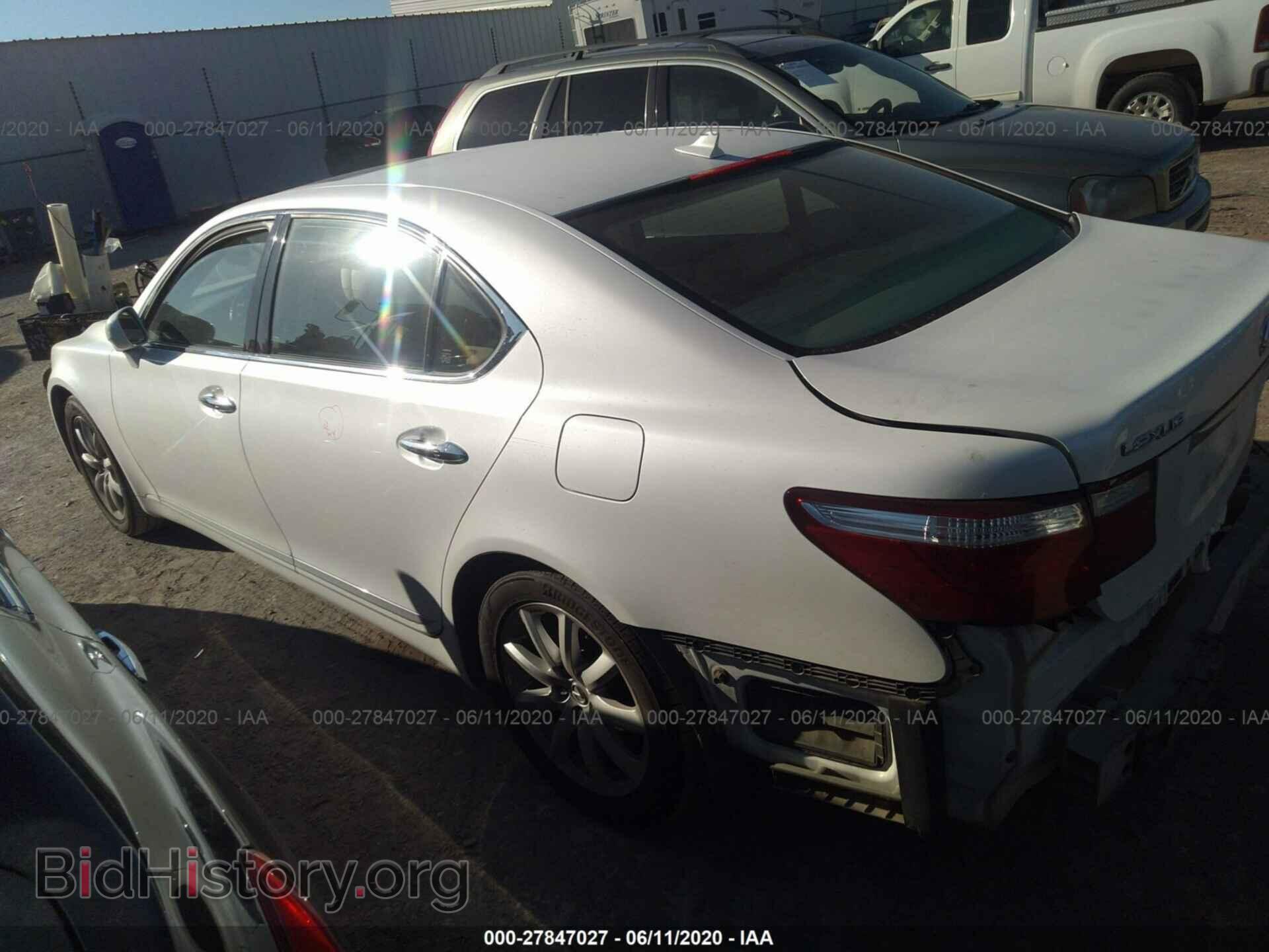 2007 LEXUS LS - VIN: JTHGL46F575016702 - Фото 3