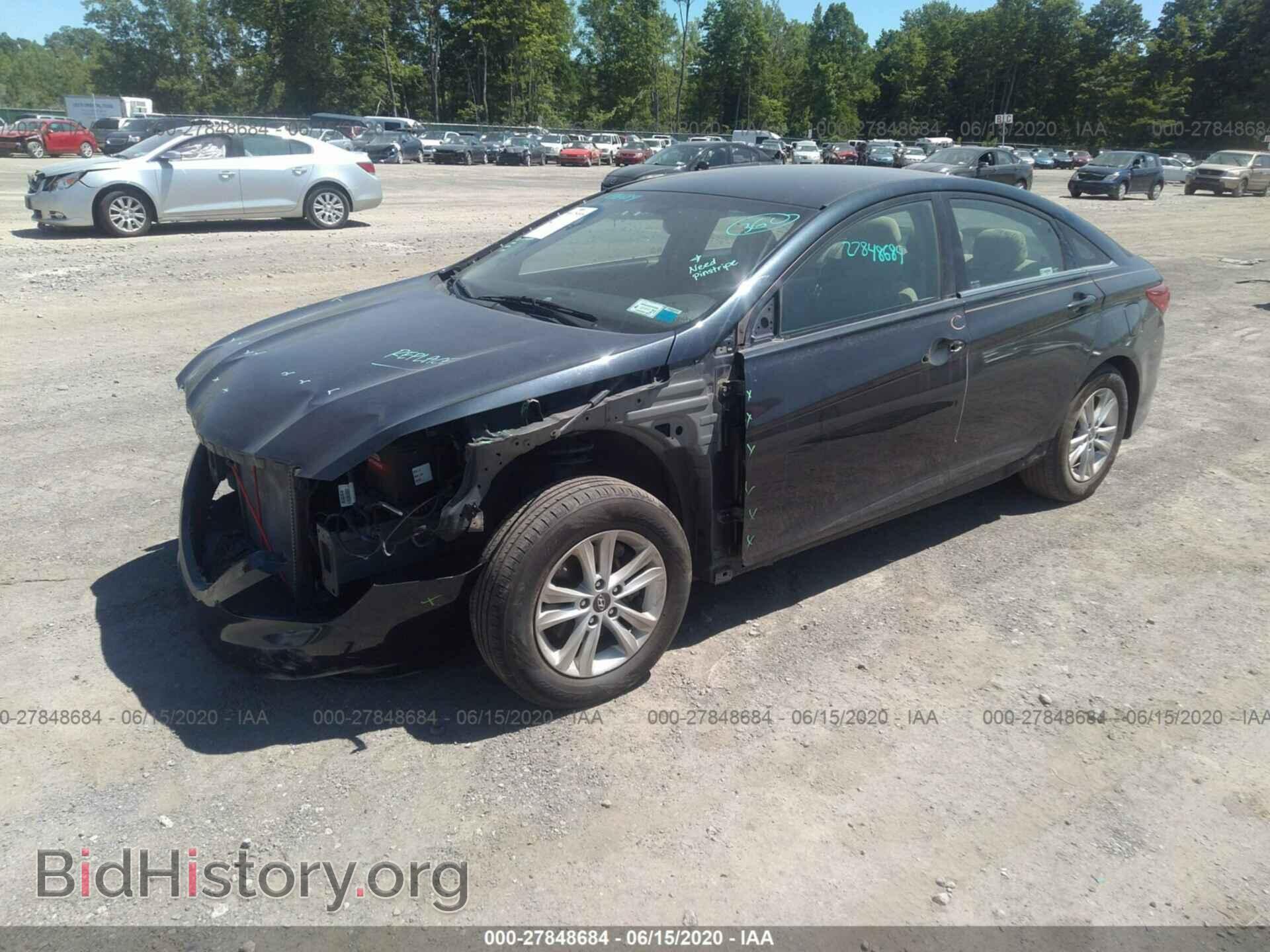 2014 HYUNDAI SONATA - VIN: 5NPEB4AC4EH870067 - Фото 2