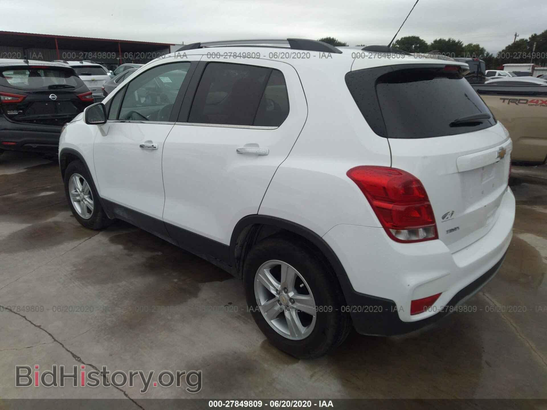 2019 CHEVROLET TRAX - VIN: 3GNCJLSB7KL169083 - Фото 3