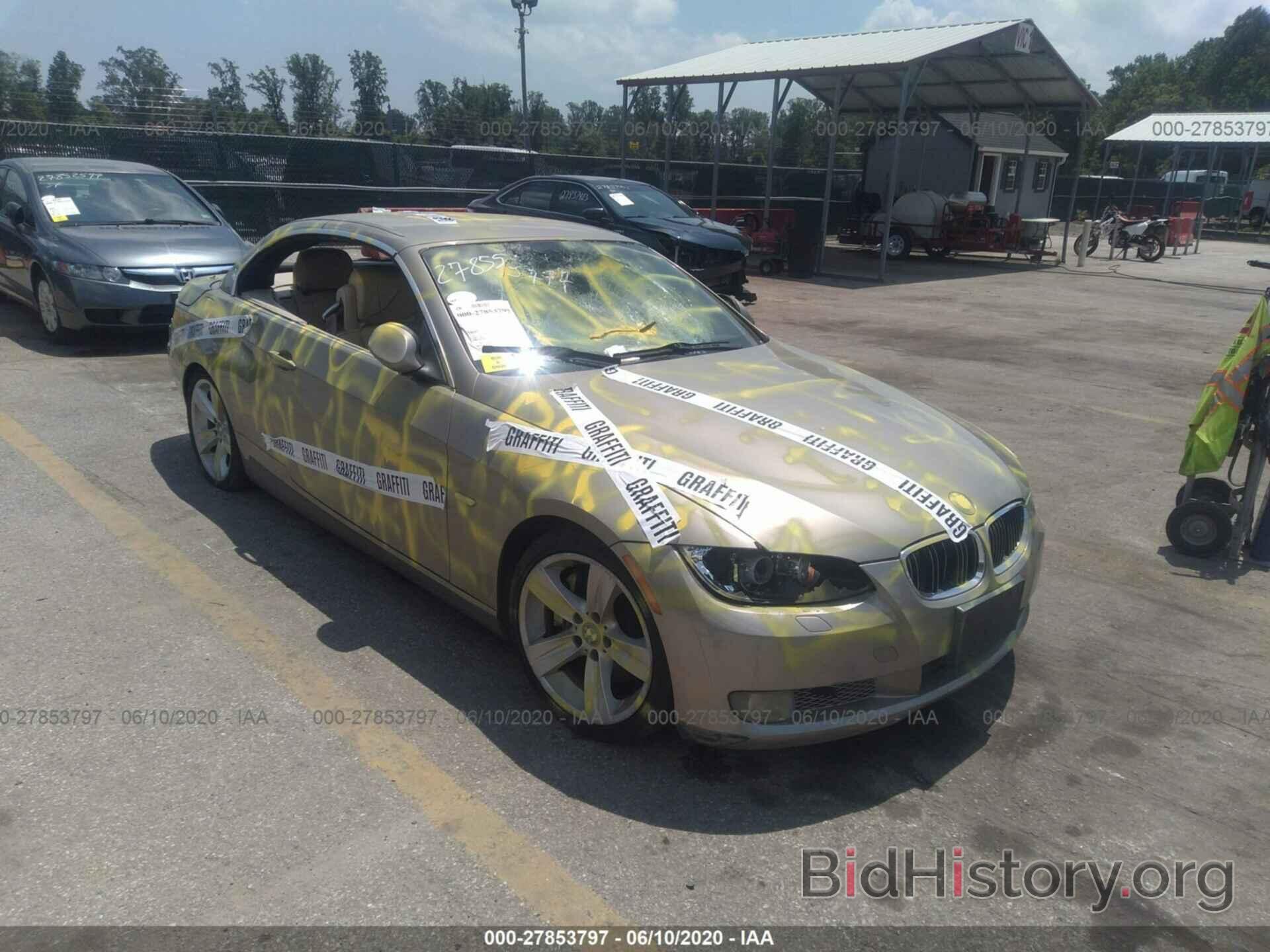 Photo WBAWL73567PX49174 - BMW 335 2007