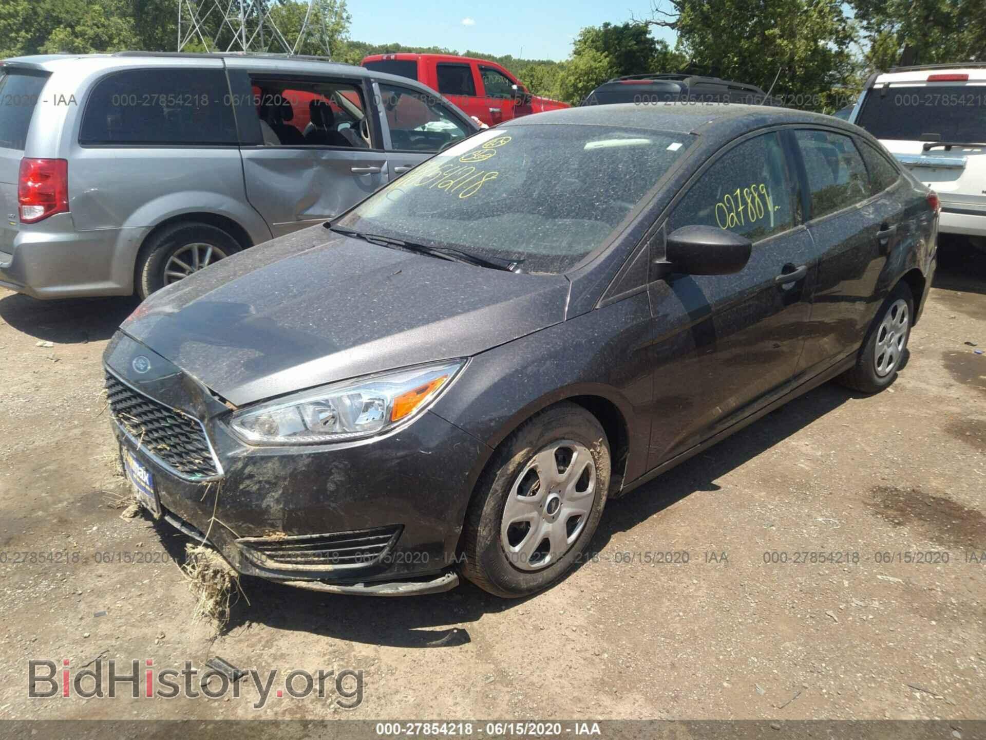 2018 FORD FOCUS - VIN: 1FADP3E2XJL216887 - Фото 2
