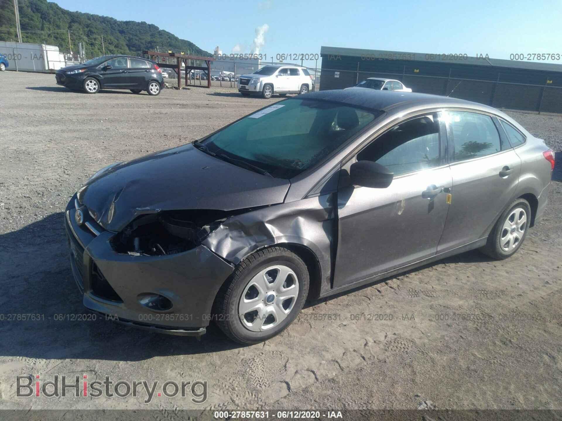 2012 FORD FOCUS - VIN: 1FAHP3E26CL261197 - Photo 2