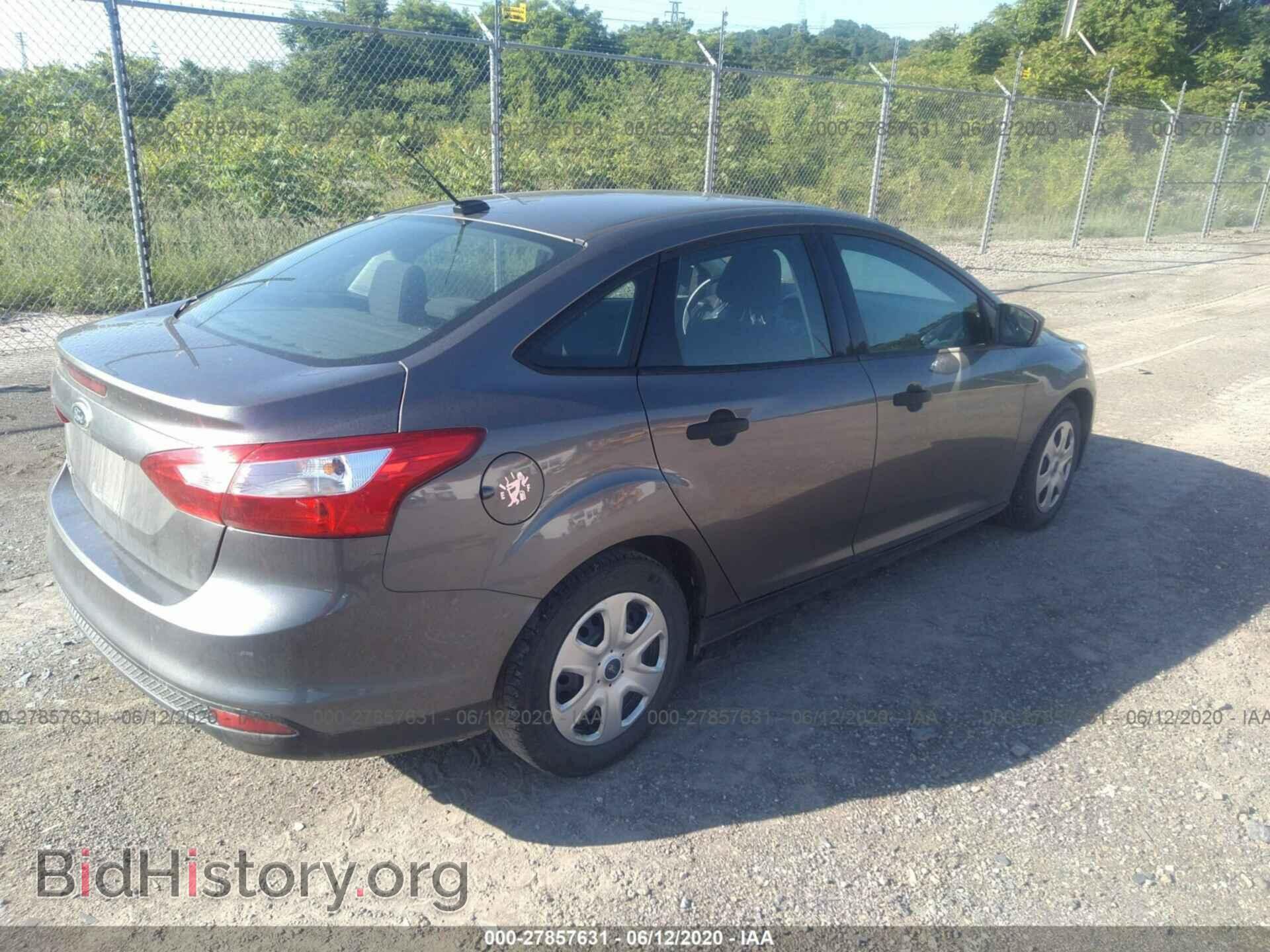 2012 FORD FOCUS - VIN: 1FAHP3E26CL261197 - Photo 4