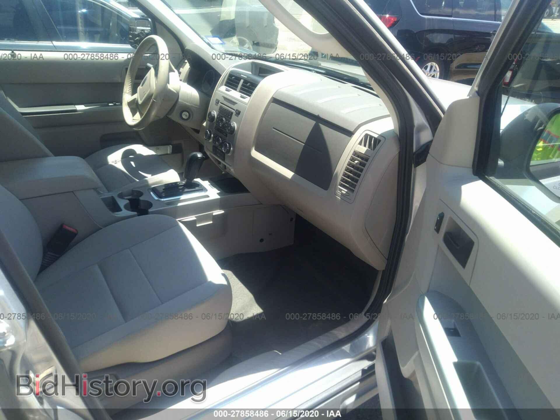 2011 FORD ESCAPE - VIN: 1FMCU0D78BKA55579 - Фото 5