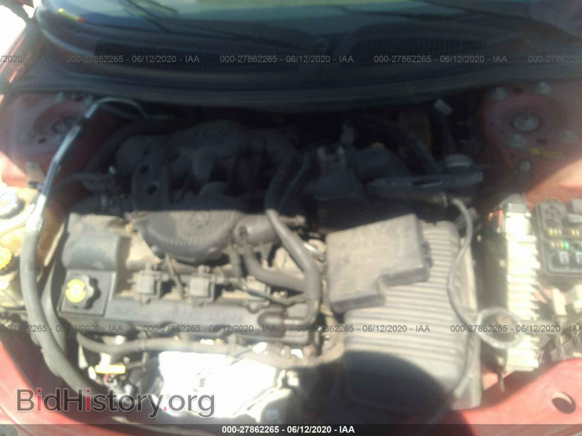2004 CHRYSLER SEBRING - VIN: 1C3EL75R34N115928 - Фото 10