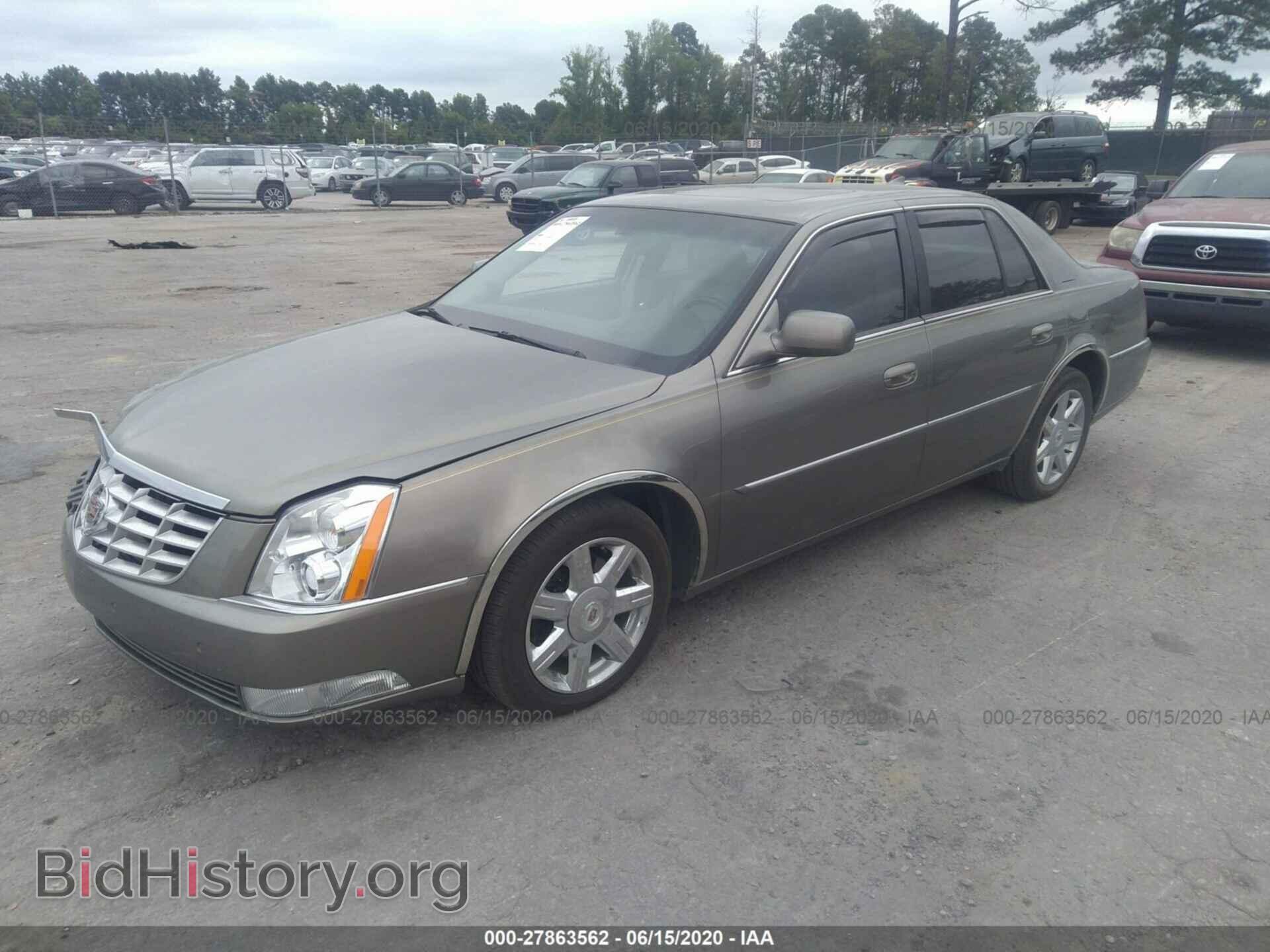 2011 CADILLAC DTS - VIN: 1G6KD5E64BU121412 - Фото 2