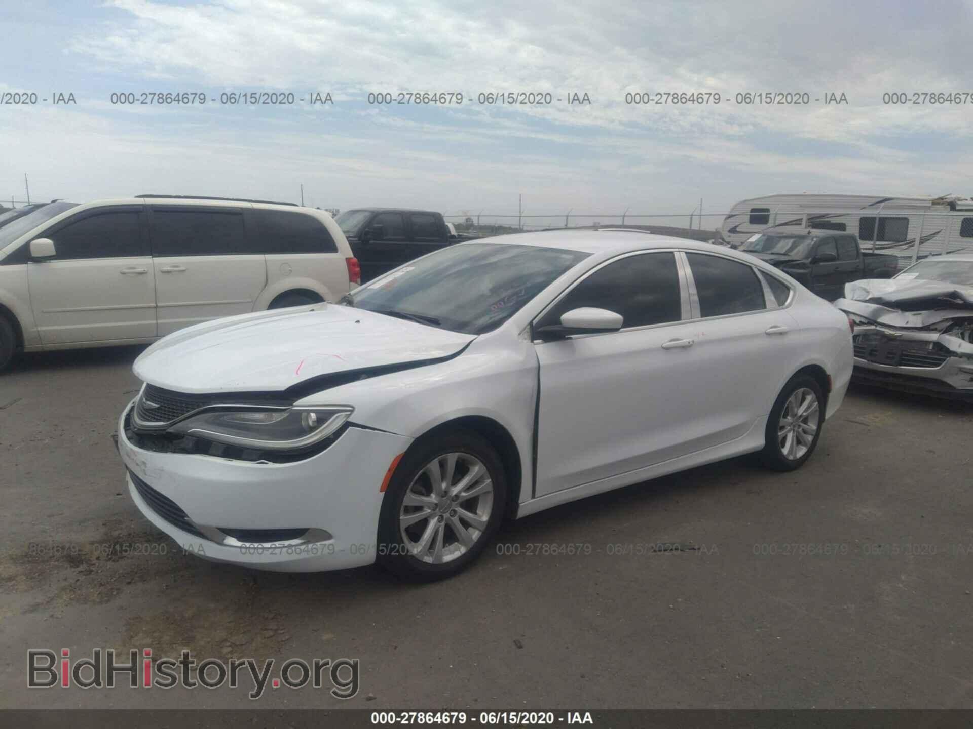 2015 CHRYSLER 200 - VIN: 1C3CCCAB2FN636229 - Фото 2