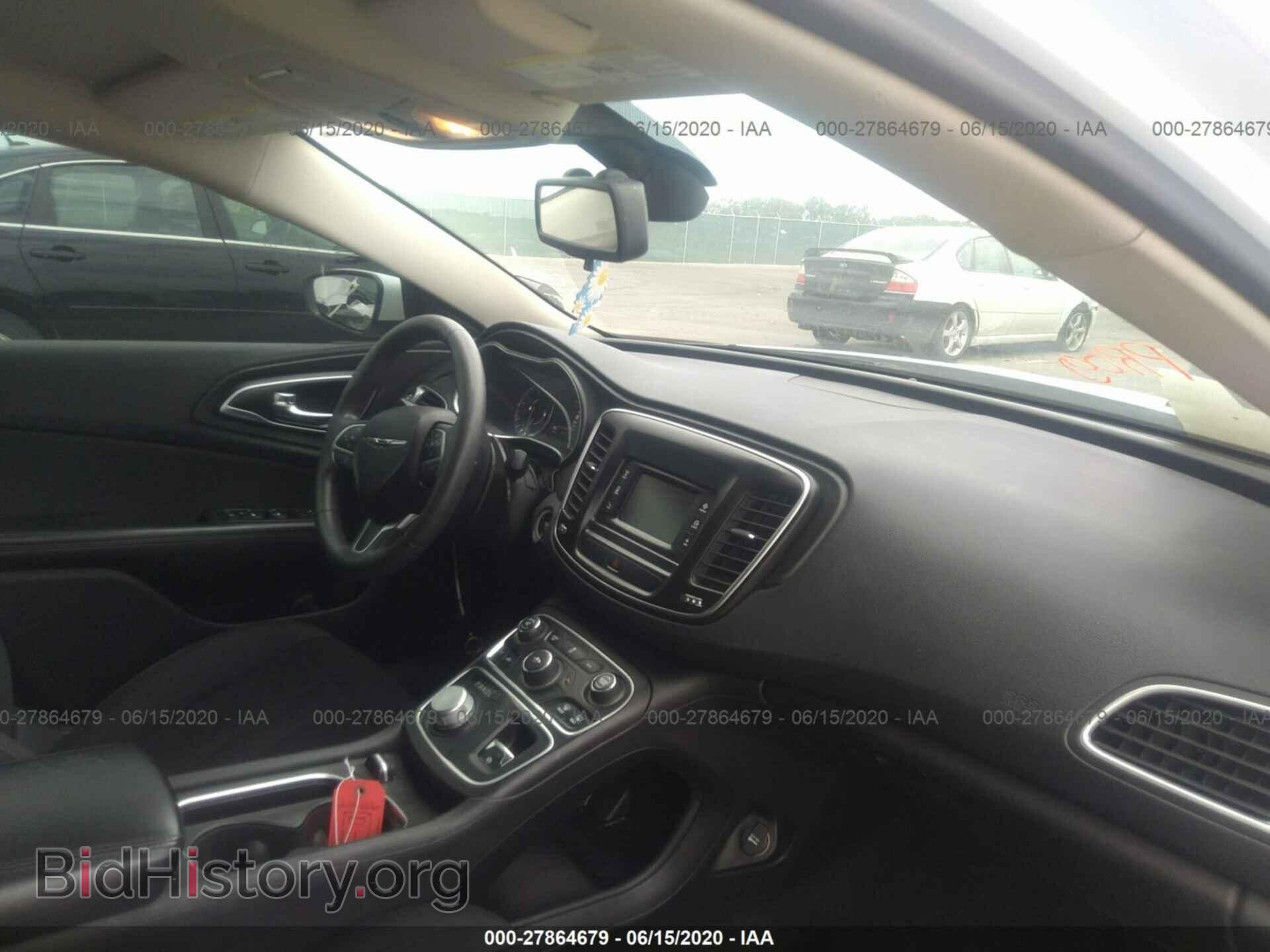 2015 CHRYSLER 200 - VIN: 1C3CCCAB2FN636229 - Фото 5