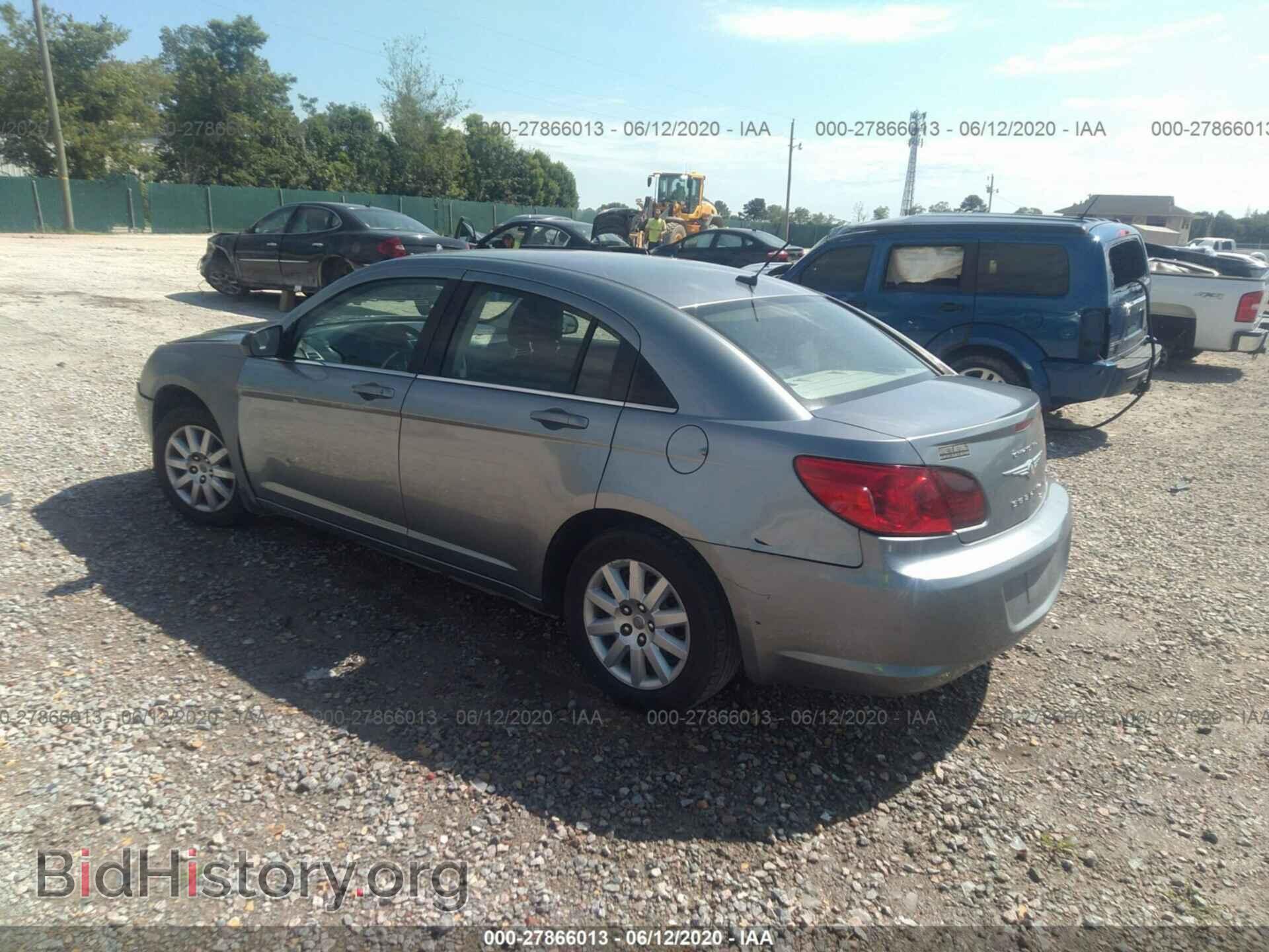 2010 CHRYSLER SEBRING - VIN: 1C3CC4FB2AN139897 - Фото 3