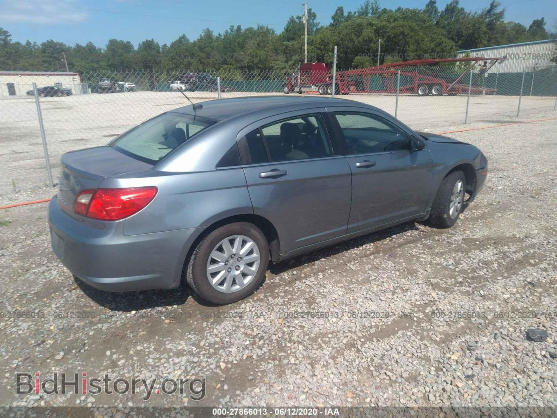 2010 CHRYSLER SEBRING - VIN: 1C3CC4FB2AN139897 - Фото 4