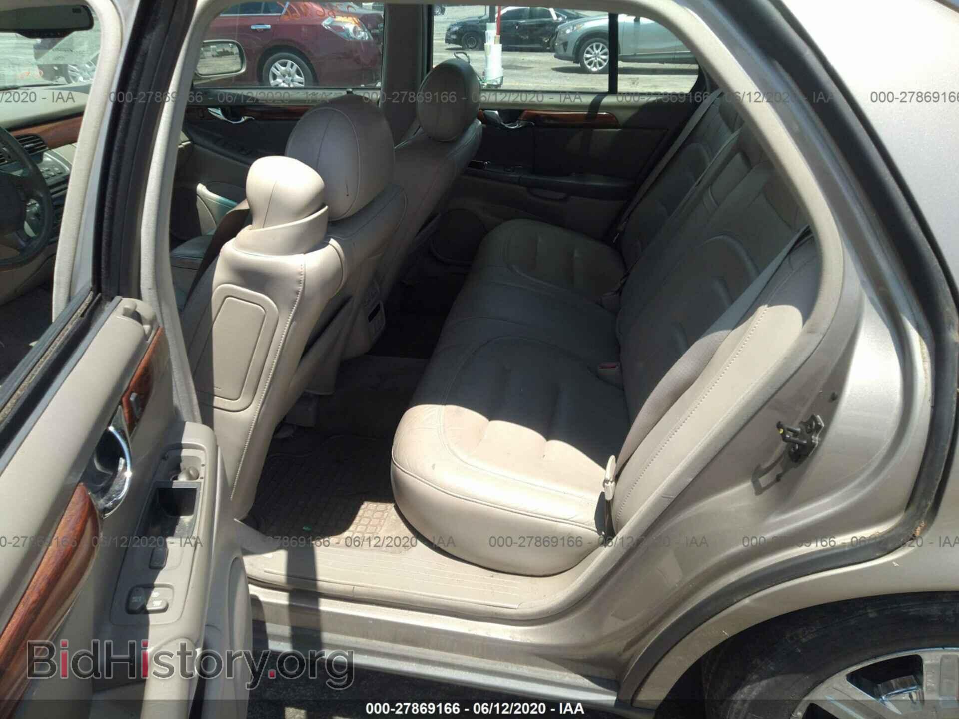 2003 CADILLAC DEVILLE - VIN: 1G6KD54Y33U276201 - Photo 8