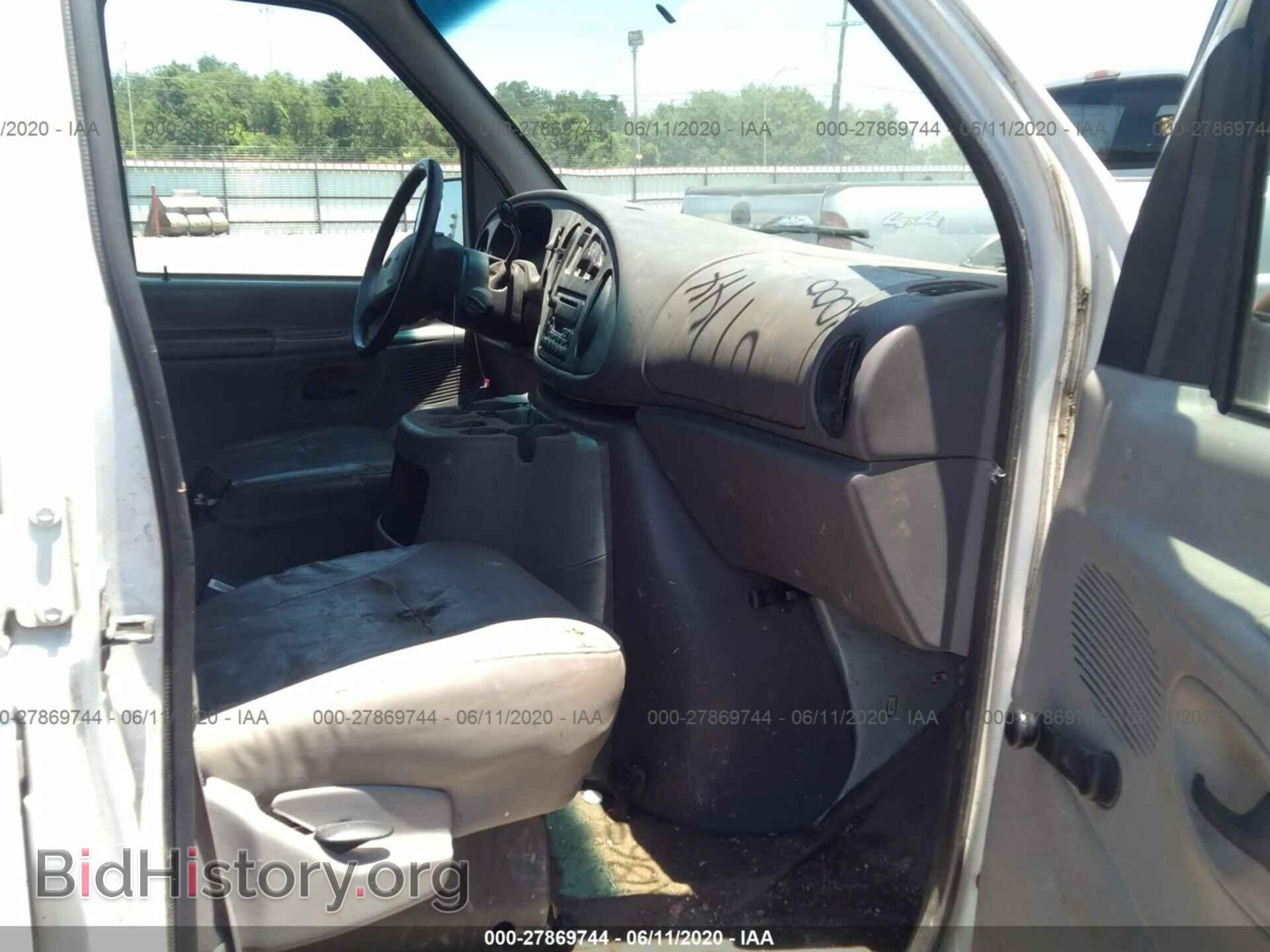 2000 FORD ECONOLINE - VIN: 1FTSE34F3YHA05572 - Фото 5