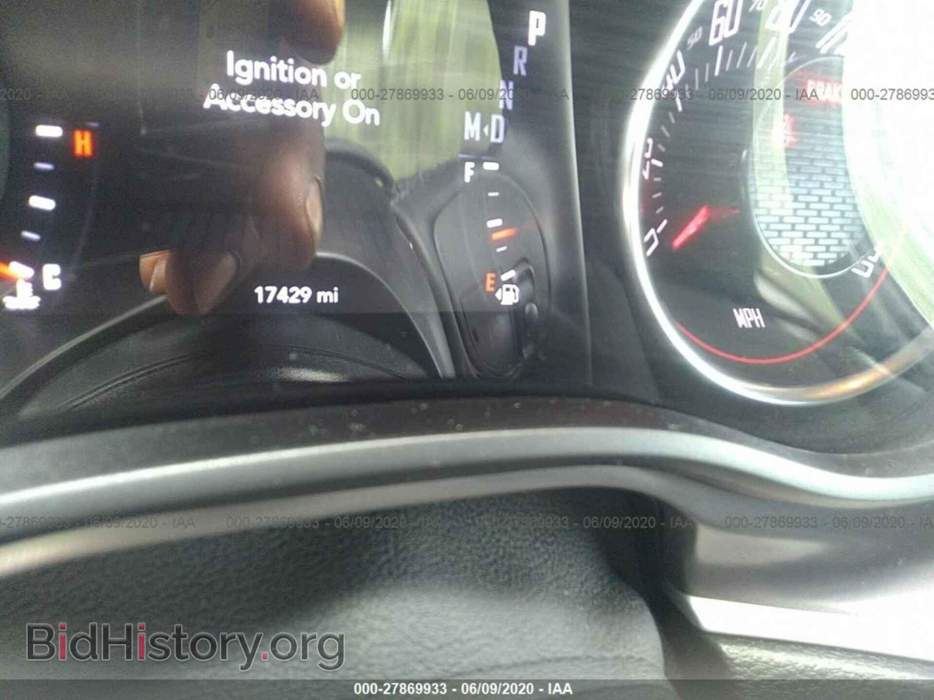 2019 DODGE CHALLENGER - VIN: 2C3CDZAG9KH714603 - Фото 7