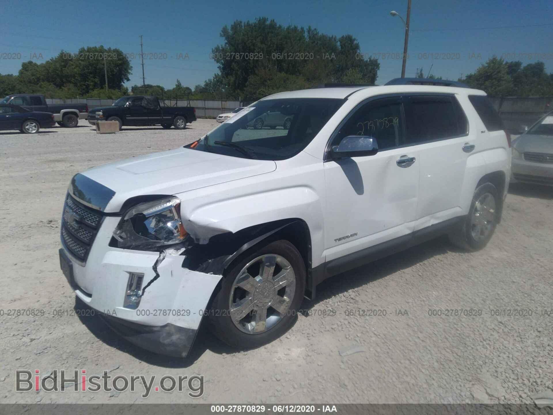 2010 GMC TERRAIN - VIN: 2CTFLHEY1A6342066 - Photo 2