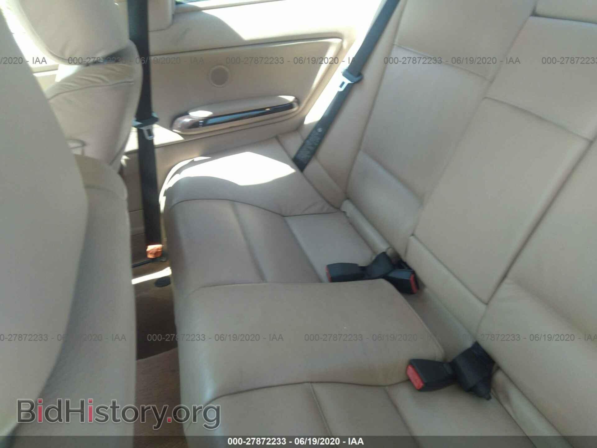 2004 BMW 330 - VIN: WBABD53474PL14778 - Photo 8