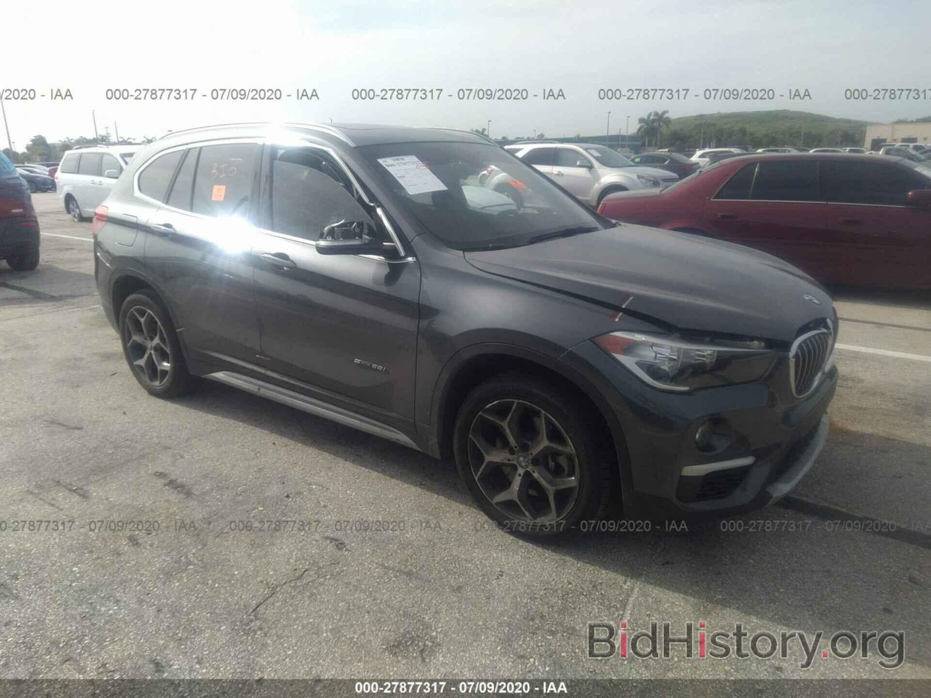 Photo WBXHU7C37J5H45120 - BMW X1 2018