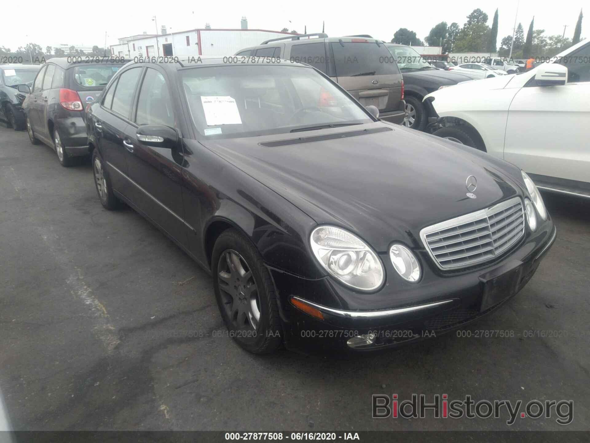 Photo WDBUF65J83A259966 - MERCEDES-BENZ E 2003