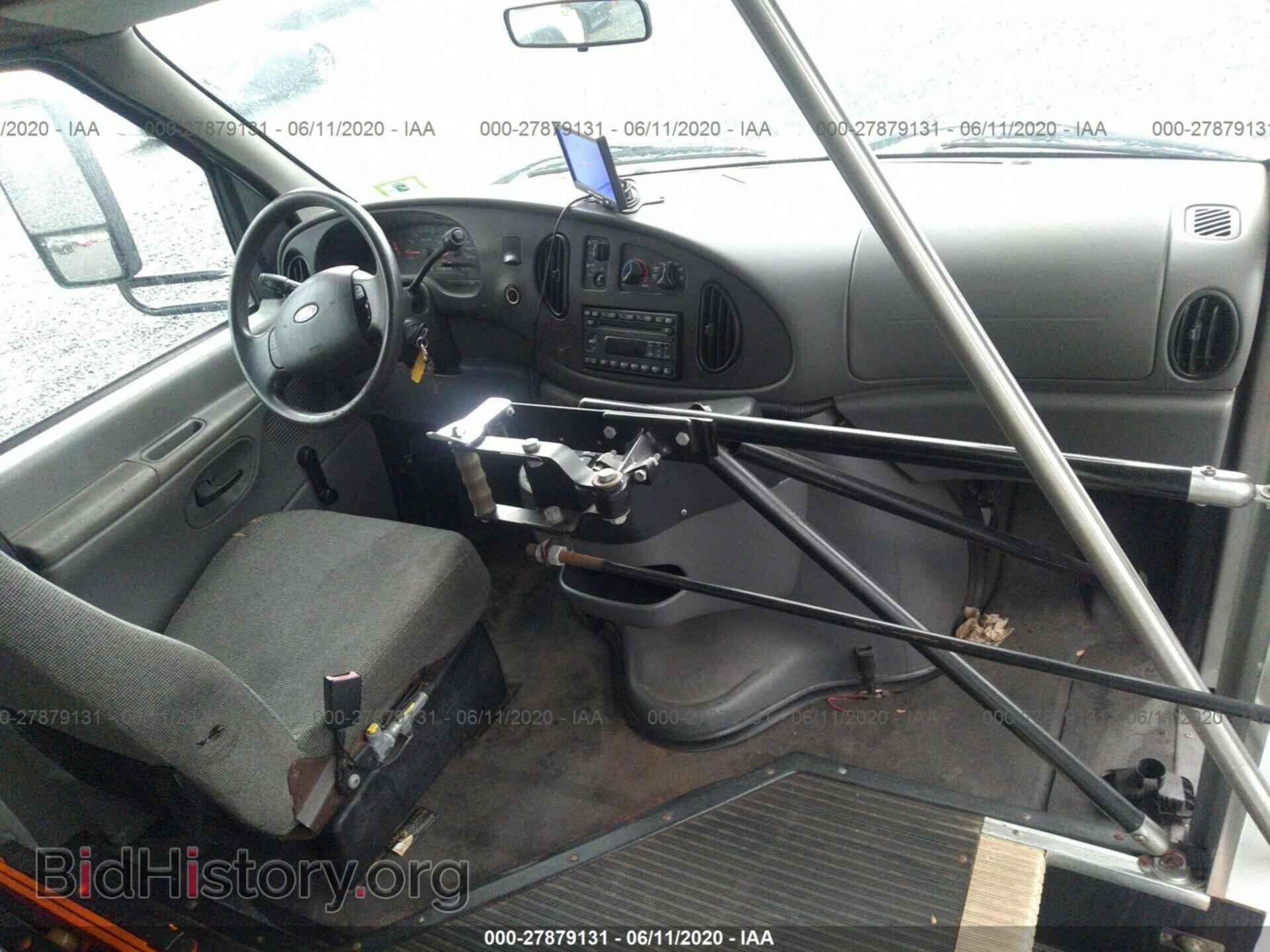 2008 FORD ECONOLINE - VIN: 1FD3E35L28DB17758 - Фото 5