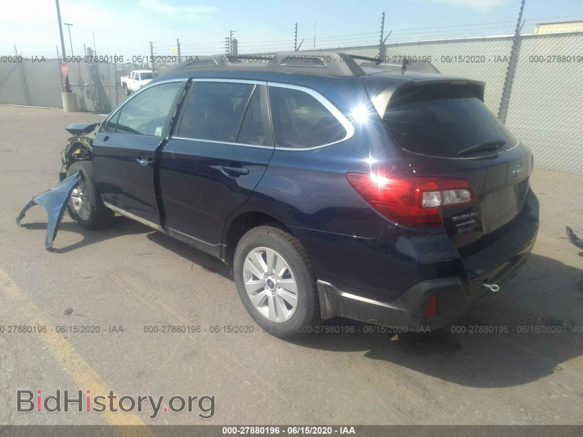 2018 SUBARU OUTBACK - VIN: 4S4BSACC7J3242598 - Фото 3