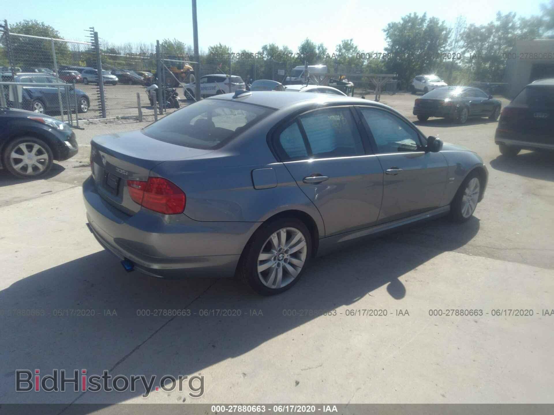 2011 BMW 335 - VIN: WBAPL5C59BA918687 - Фото 4