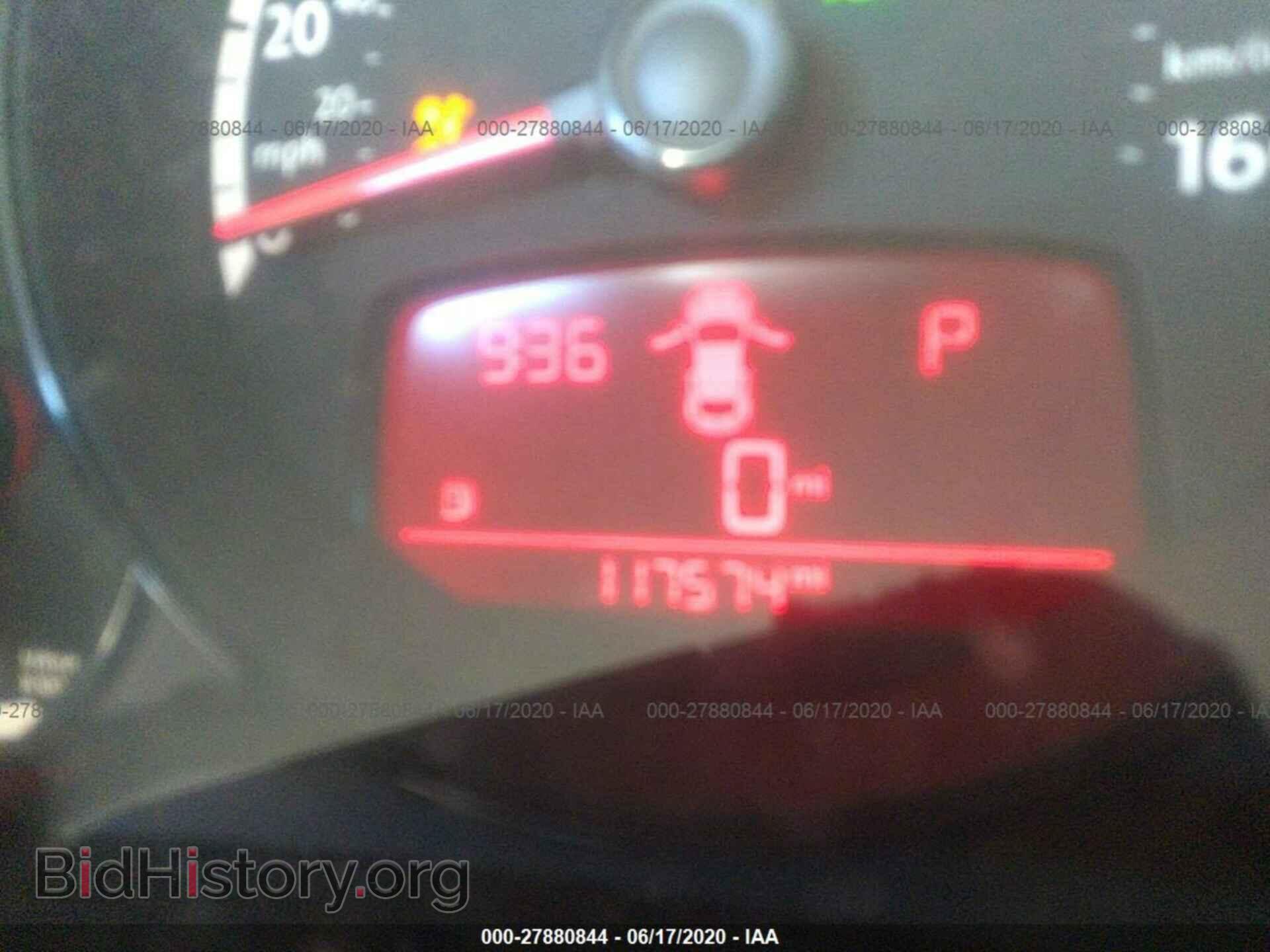 2013 VOLKSWAGEN BEETLE - VIN: 3VWJP7AT4DM646515 - Фото 7