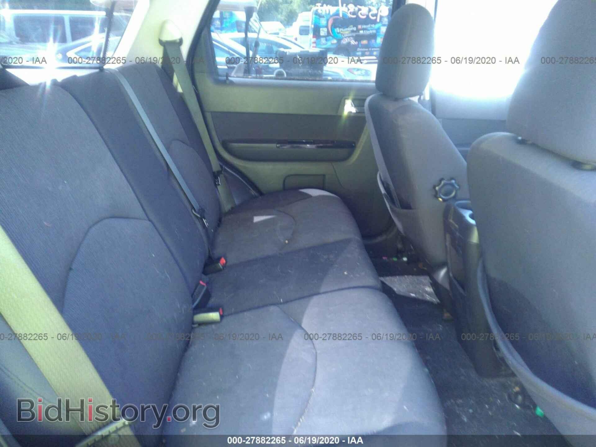 2009 MAZDA TRIBUTE - VIN: 4F2CZ96G89KM08355 - Фото 8