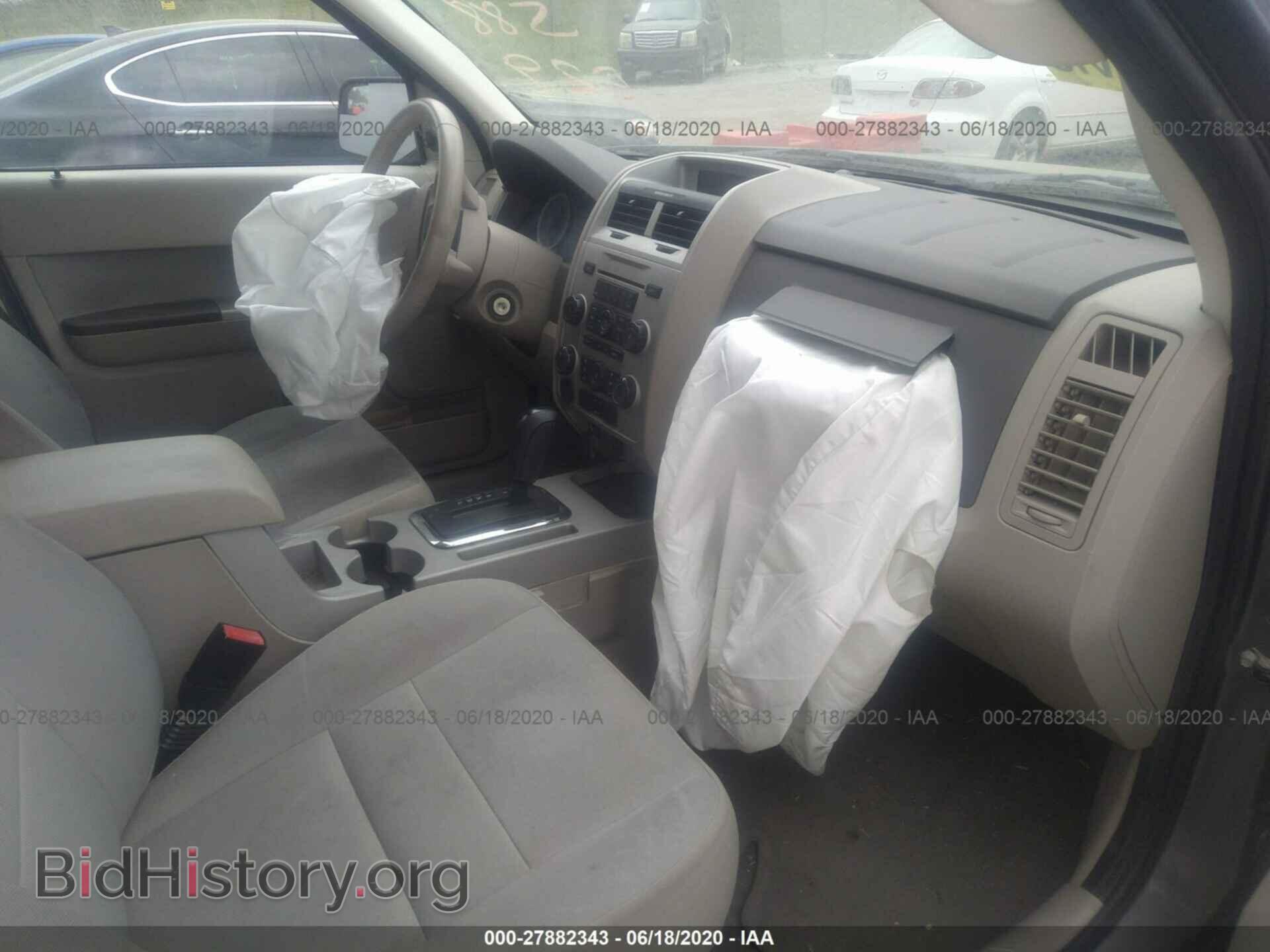 2011 FORD ESCAPE - VIN: 1FMCU9DG7BKB90900 - Фото 5
