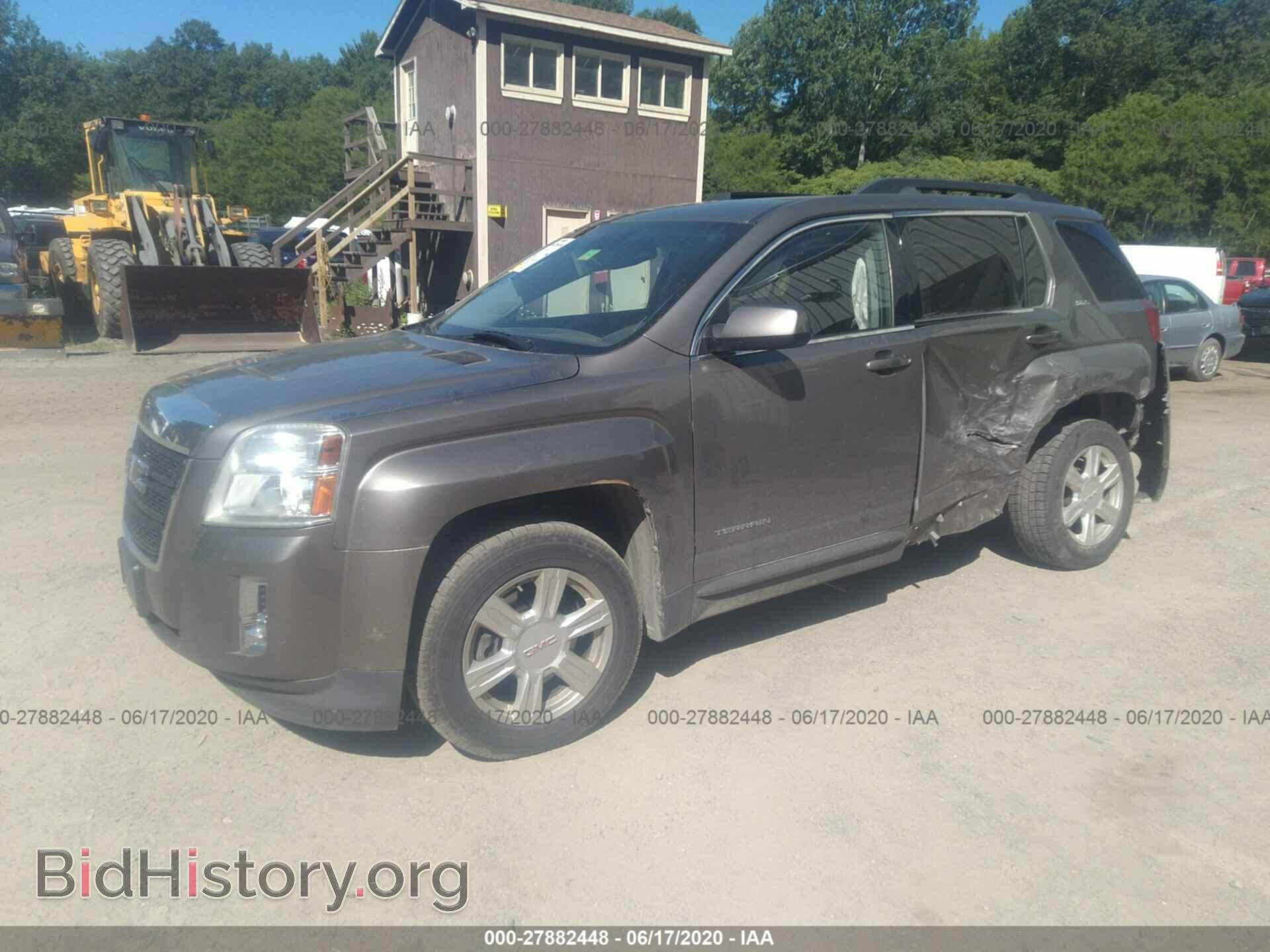 2011 GMC TERRAIN - VIN: 2CTFLTE53B6462252 - Photo 2