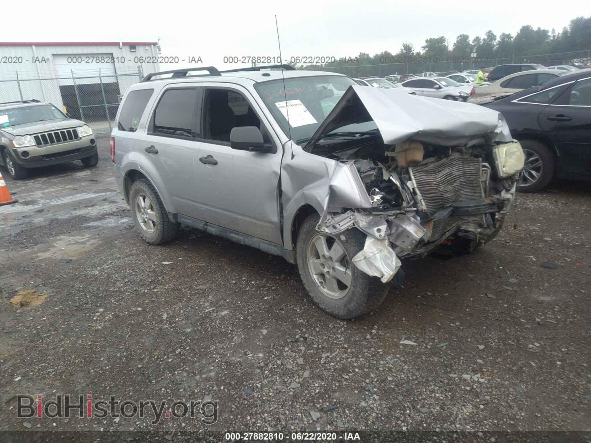 Photo 1FMCU9D72BKB34122 - FORD ESCAPE 2011