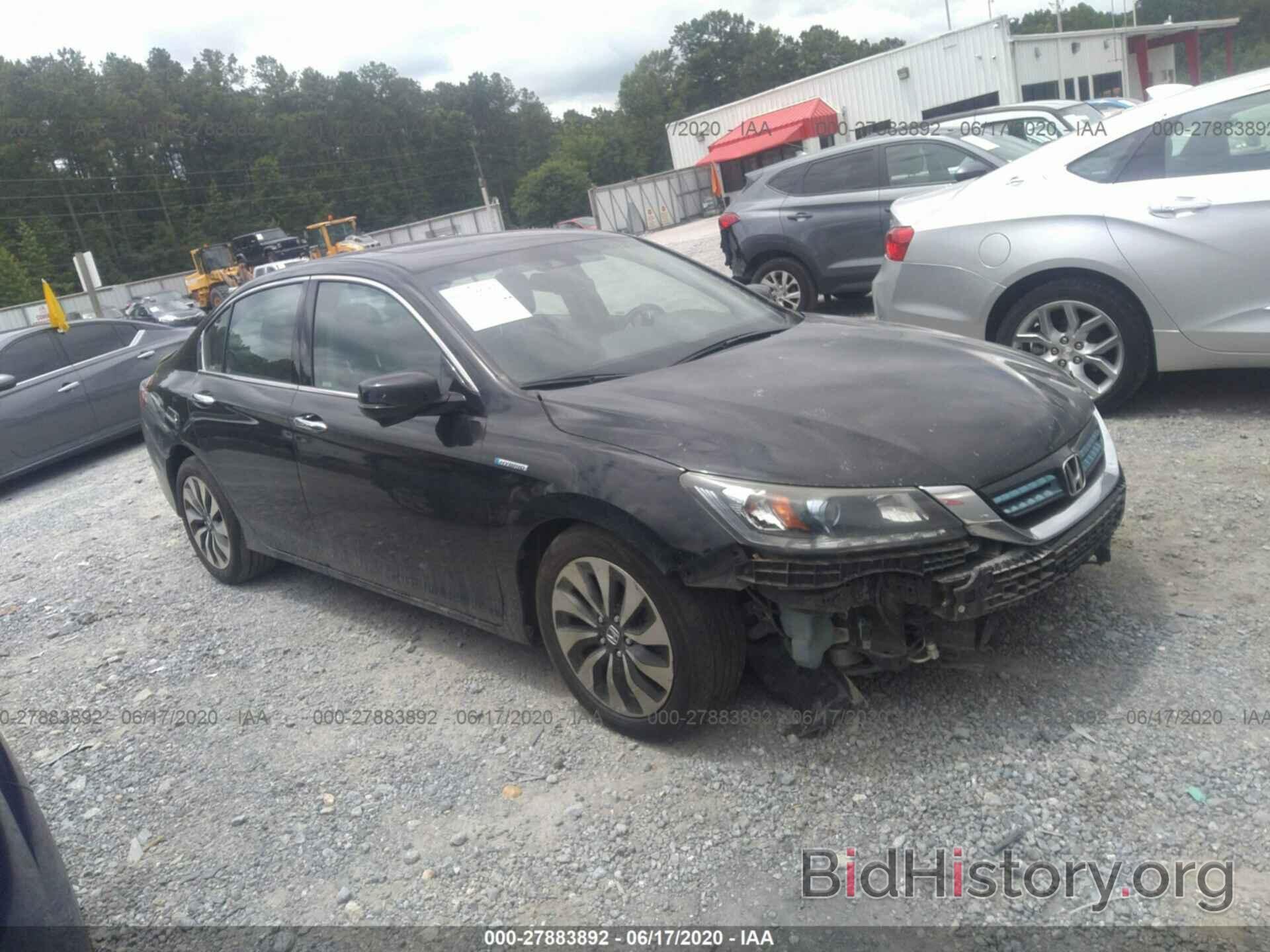 Photo 1HGCR6F51FA010288 - HONDA ACCORD HYBRID 2015