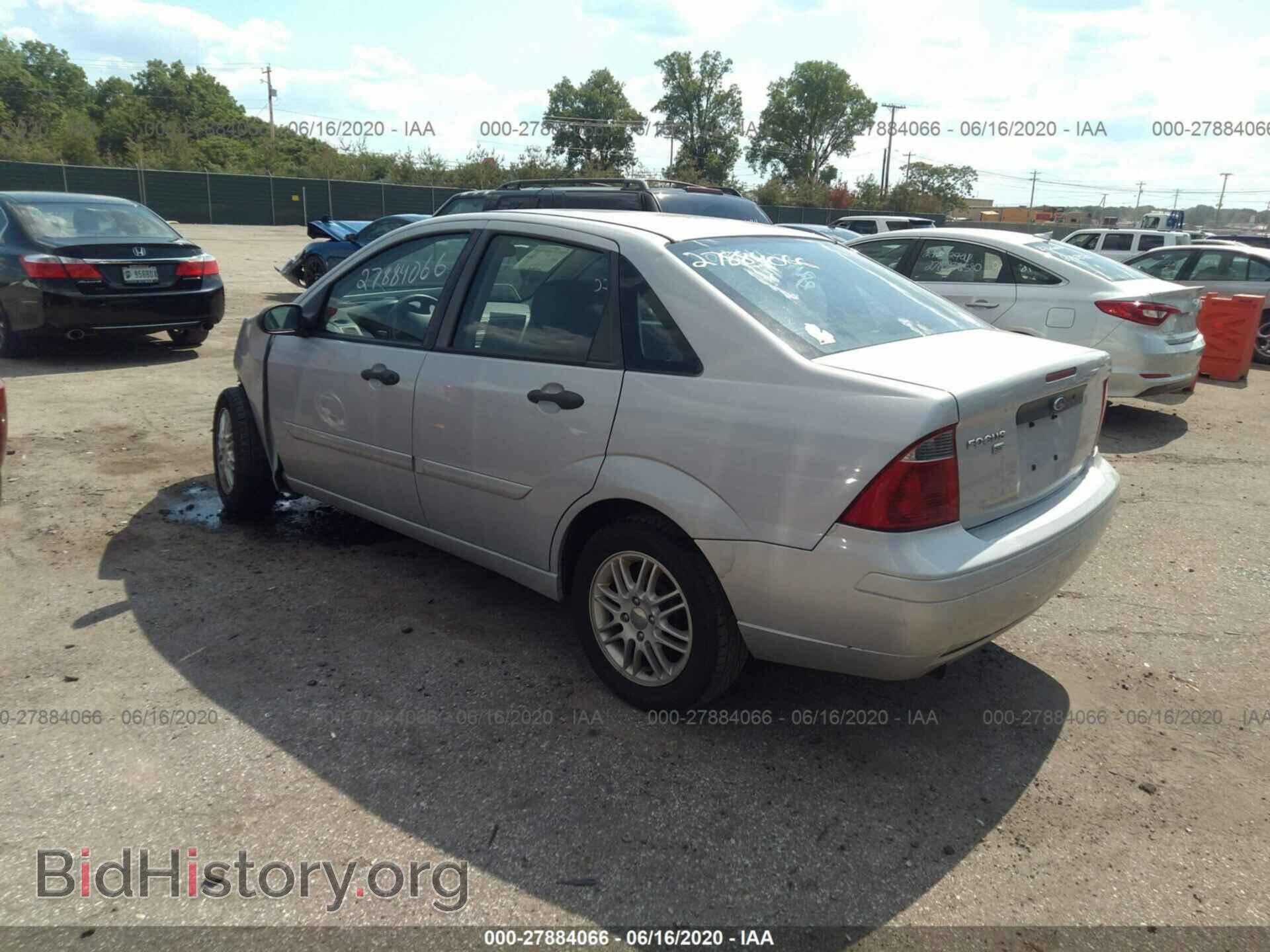 2007 FORD FOCUS - VIN: 1FAFP34N37W353245 - Фото 3