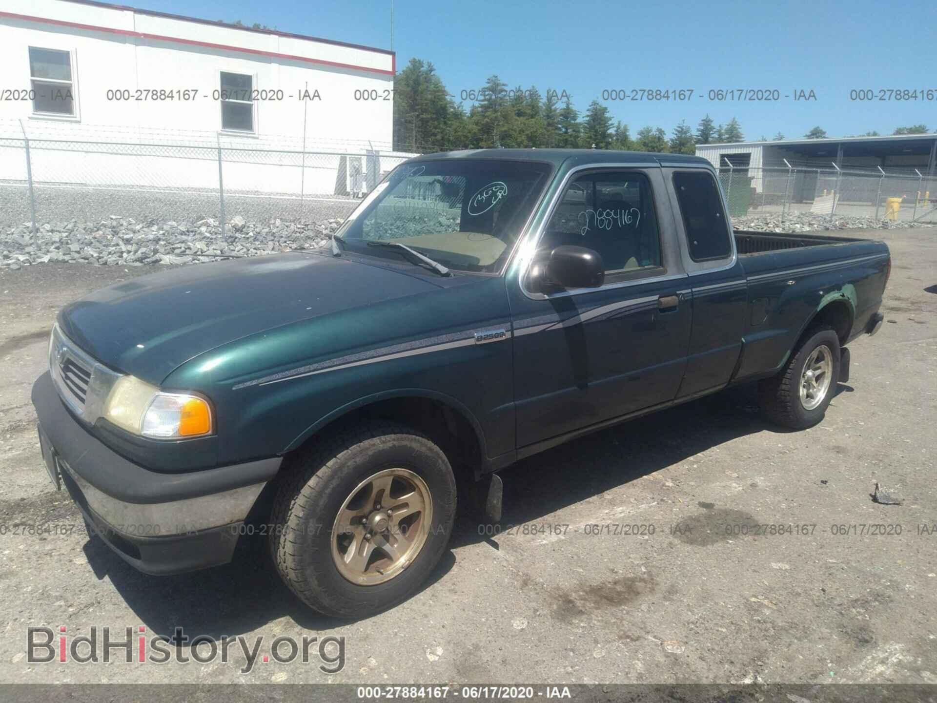 1998 MAZDA B2500 - VIN: 4F4YR16C7WTM31952 - Photo 2