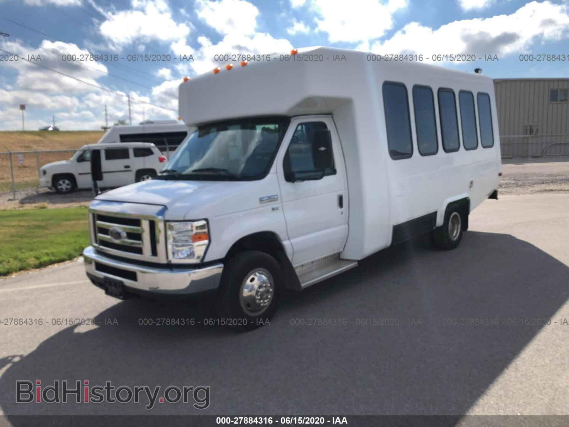 2018 FORD ECONOLINE - VIN: 1FDEE3F6XJDC07540 - Фото 2