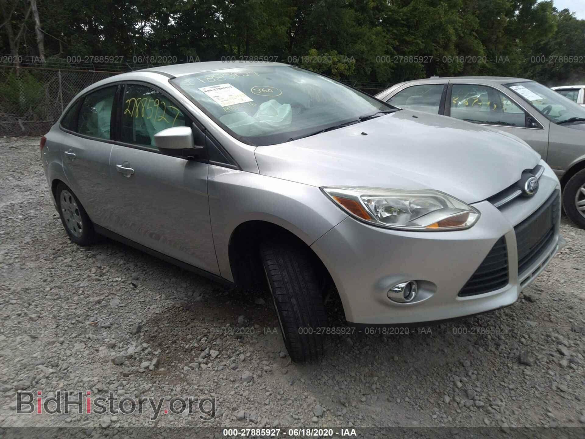 Photo 1FAHP3F20CL186642 - FORD FOCUS 2012