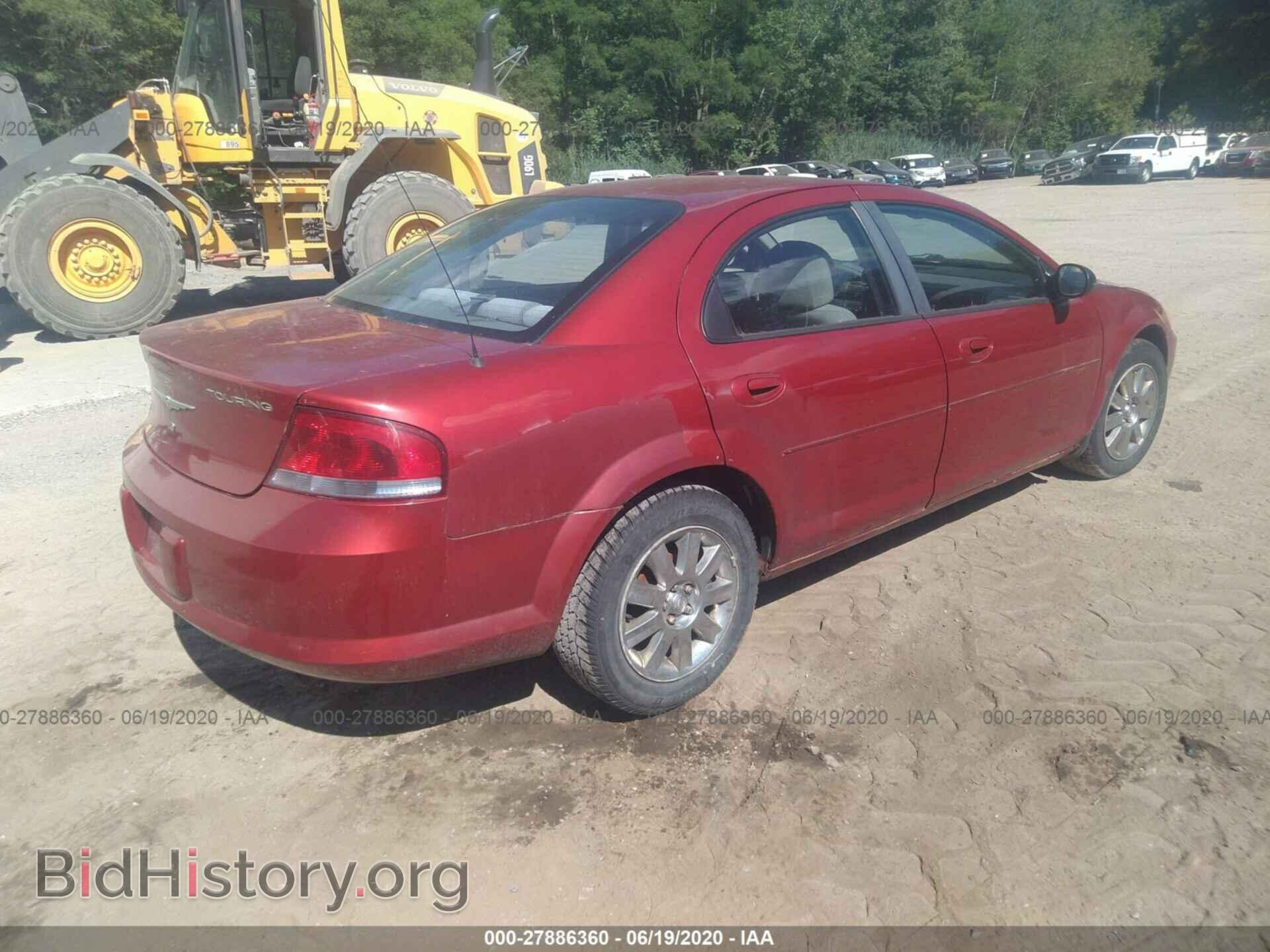 2004 CHRYSLER SEBRING - VIN: 1C3EL56R94N214613 - Фото 4