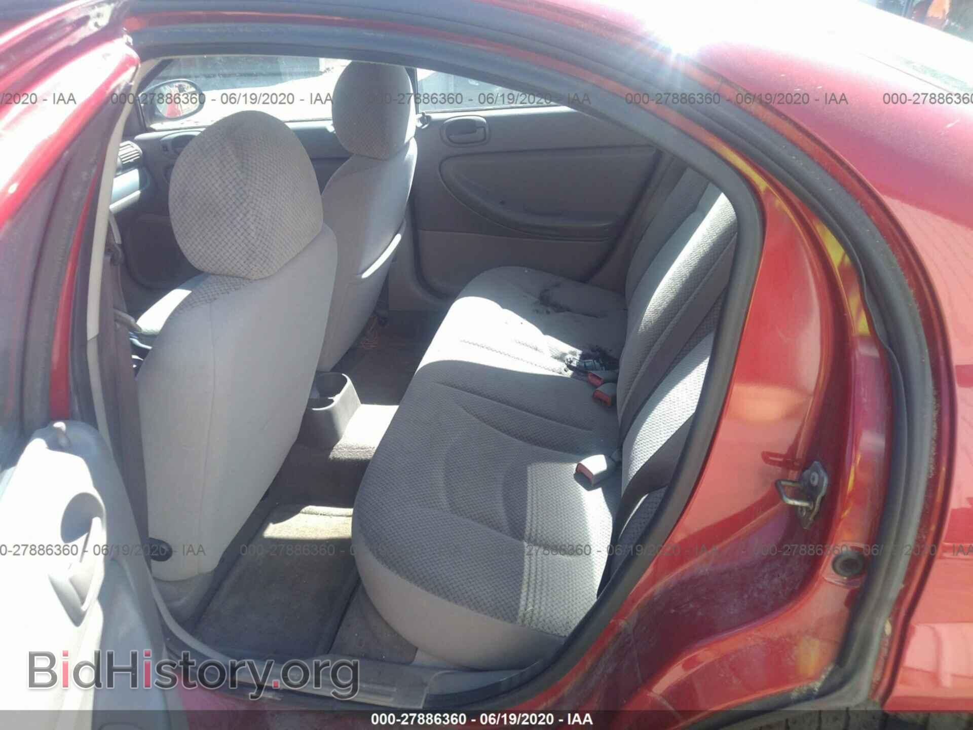 2004 CHRYSLER SEBRING - VIN: 1C3EL56R94N214613 - Фото 8