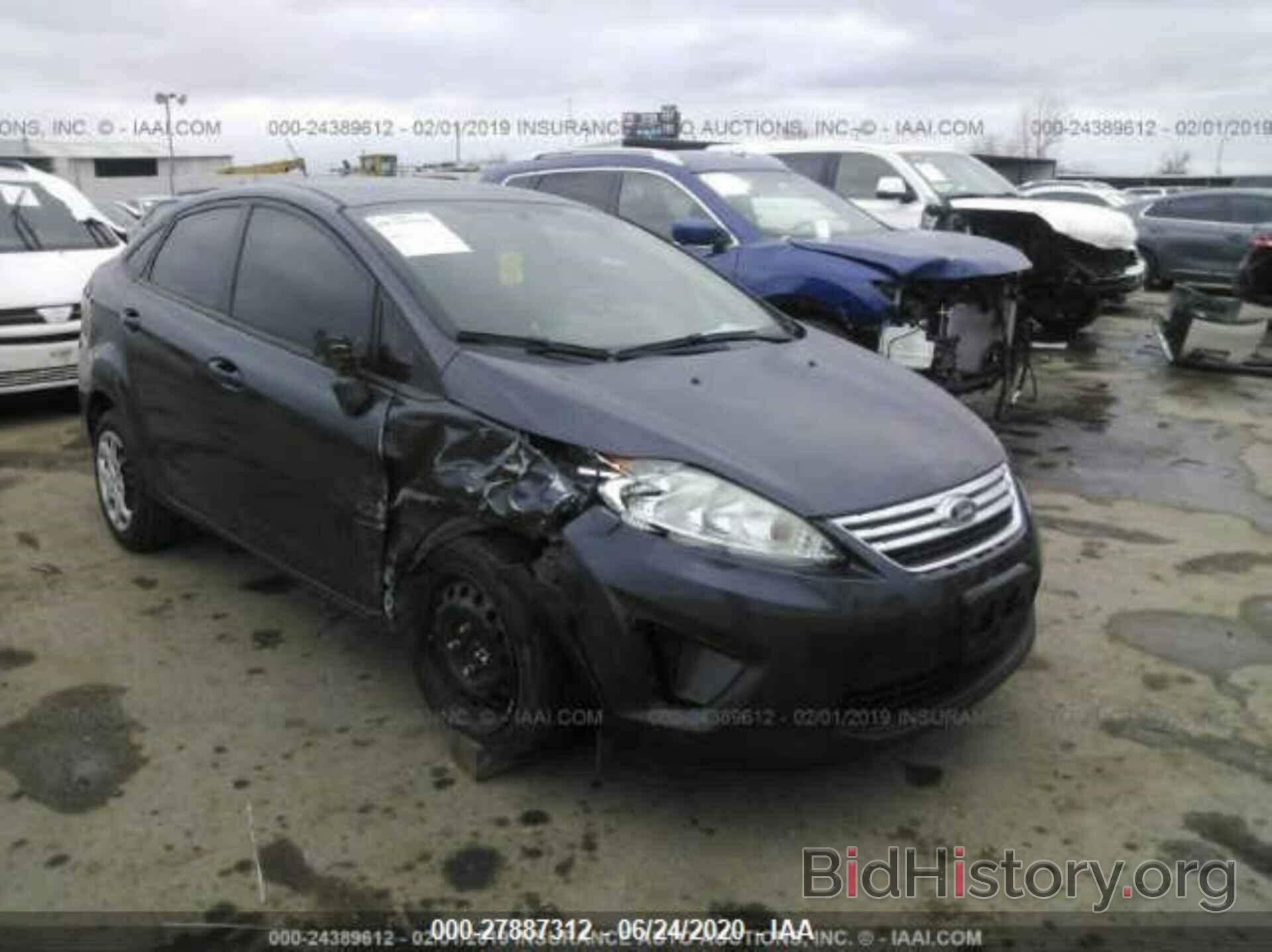 Photo 3FADP4BJ0DM154033 - FORD FIESTA 2013