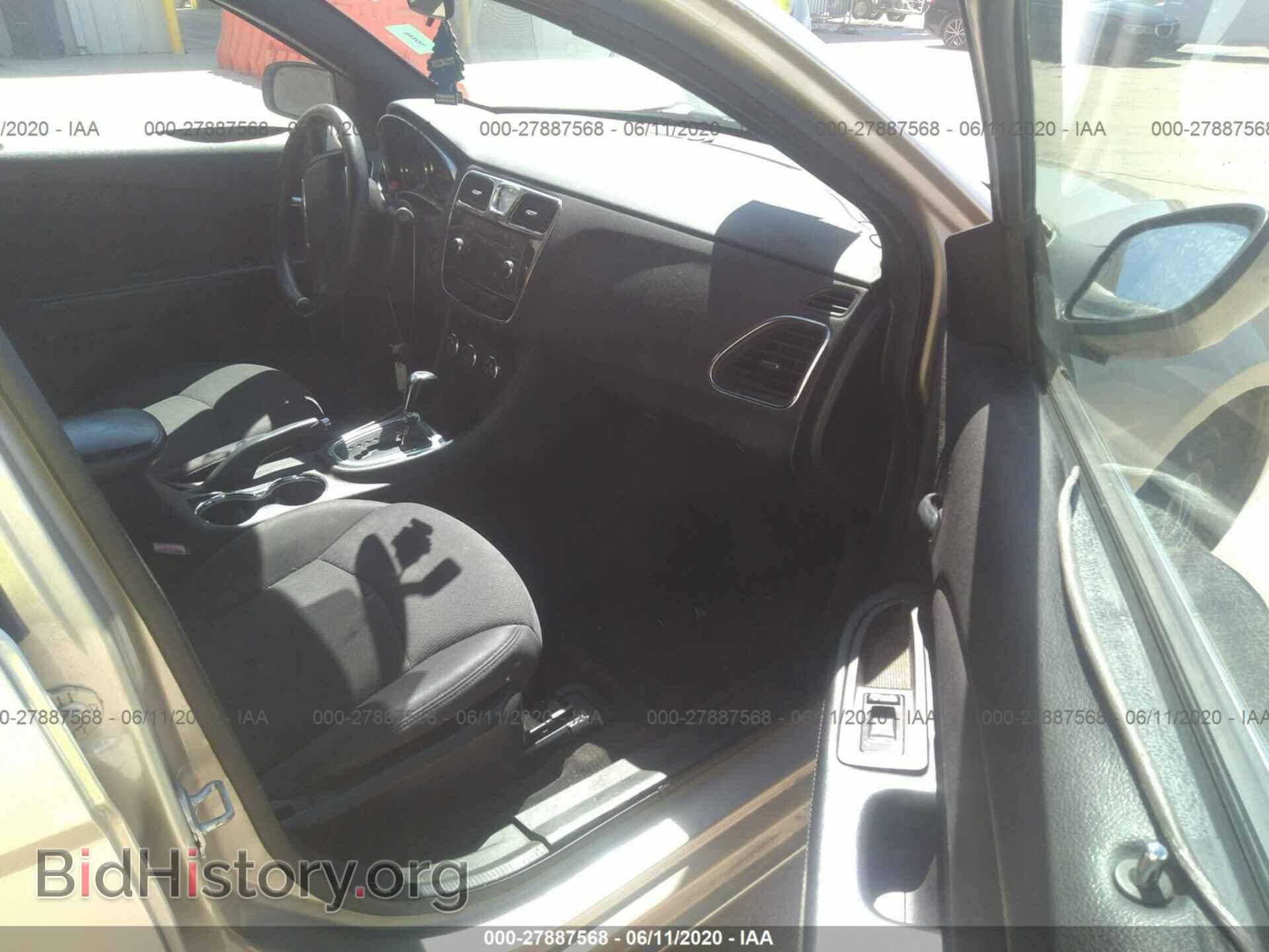 2014 CHRYSLER 200 - VIN: 1C3CCBAB4EN123380 - Фото 5
