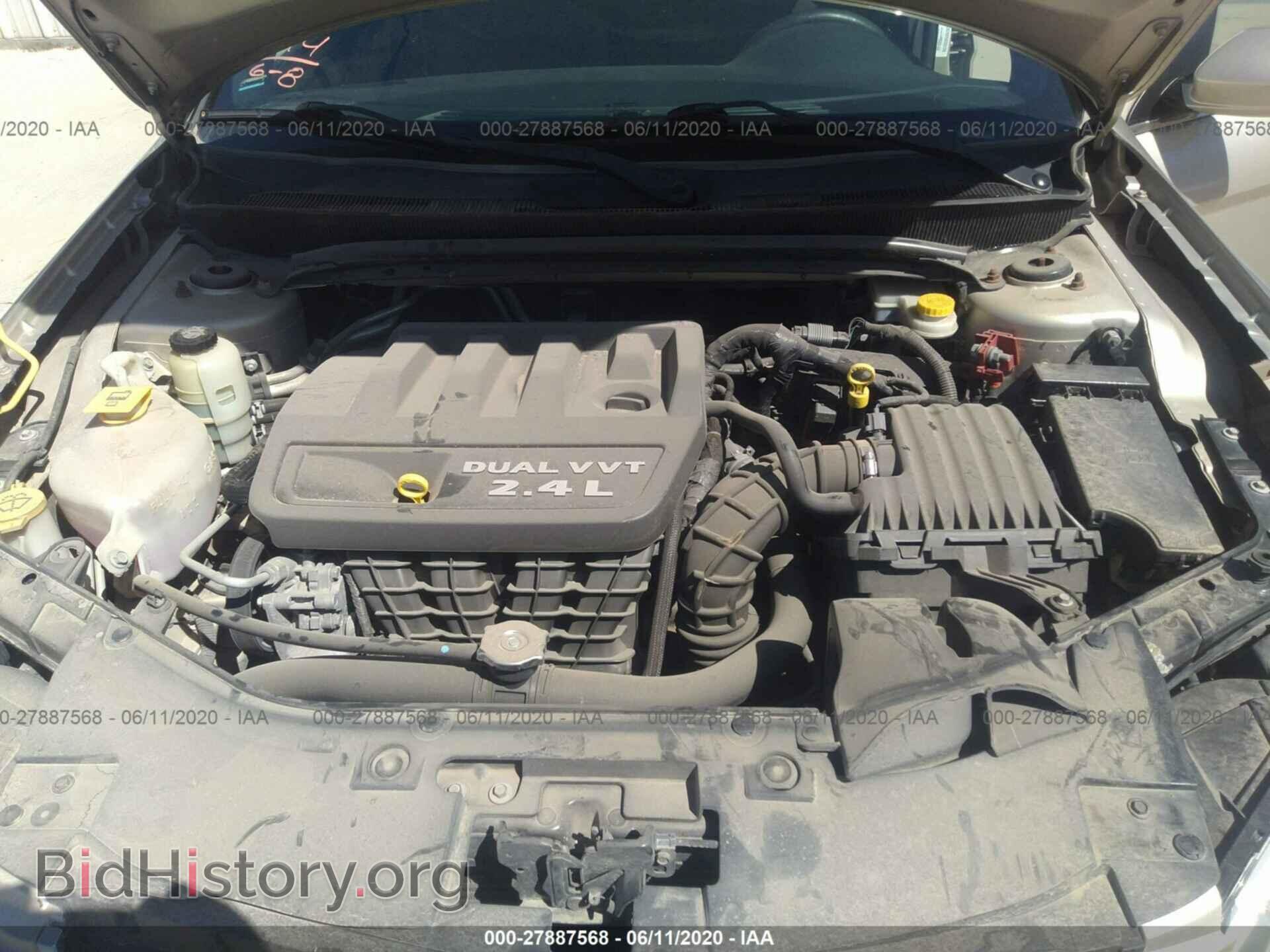 2014 CHRYSLER 200 - VIN: 1C3CCBAB4EN123380 - Фото 10