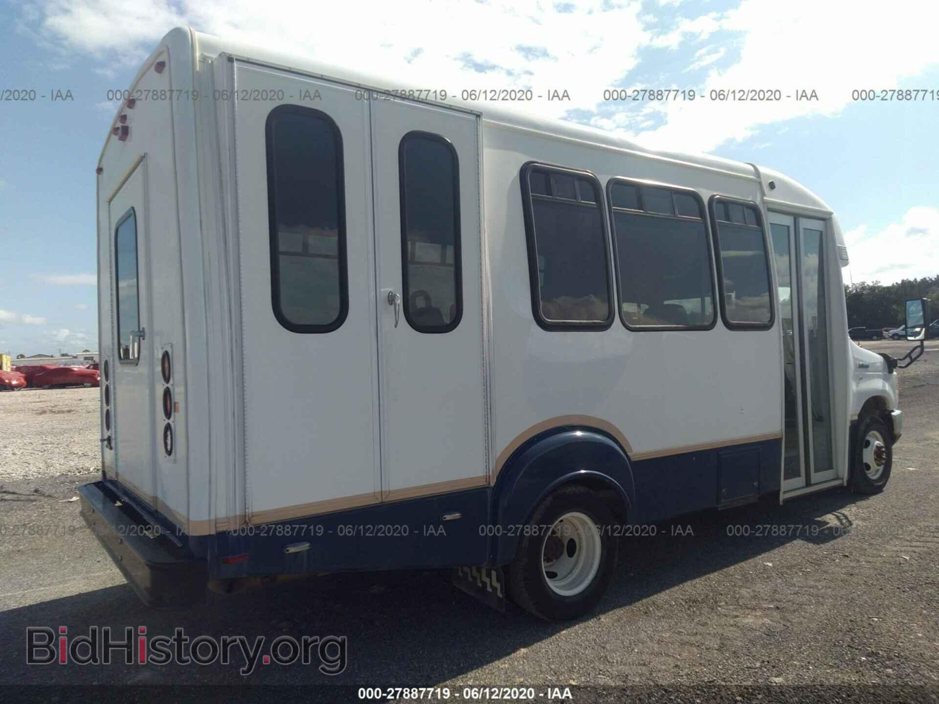 2009 FORD ECONOLINE - VIN: 1FDFE45S89DA57061 - Фото 4